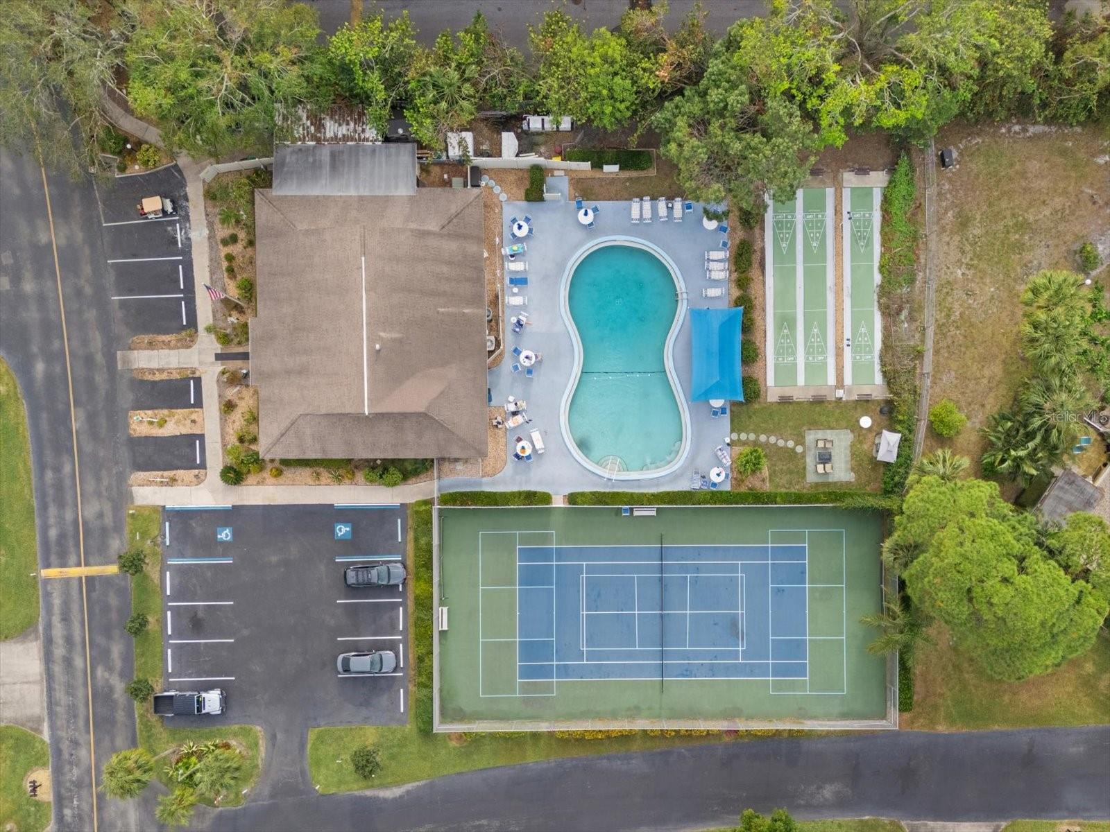 Image 32 of 48 For 305 30th Avenue W A208