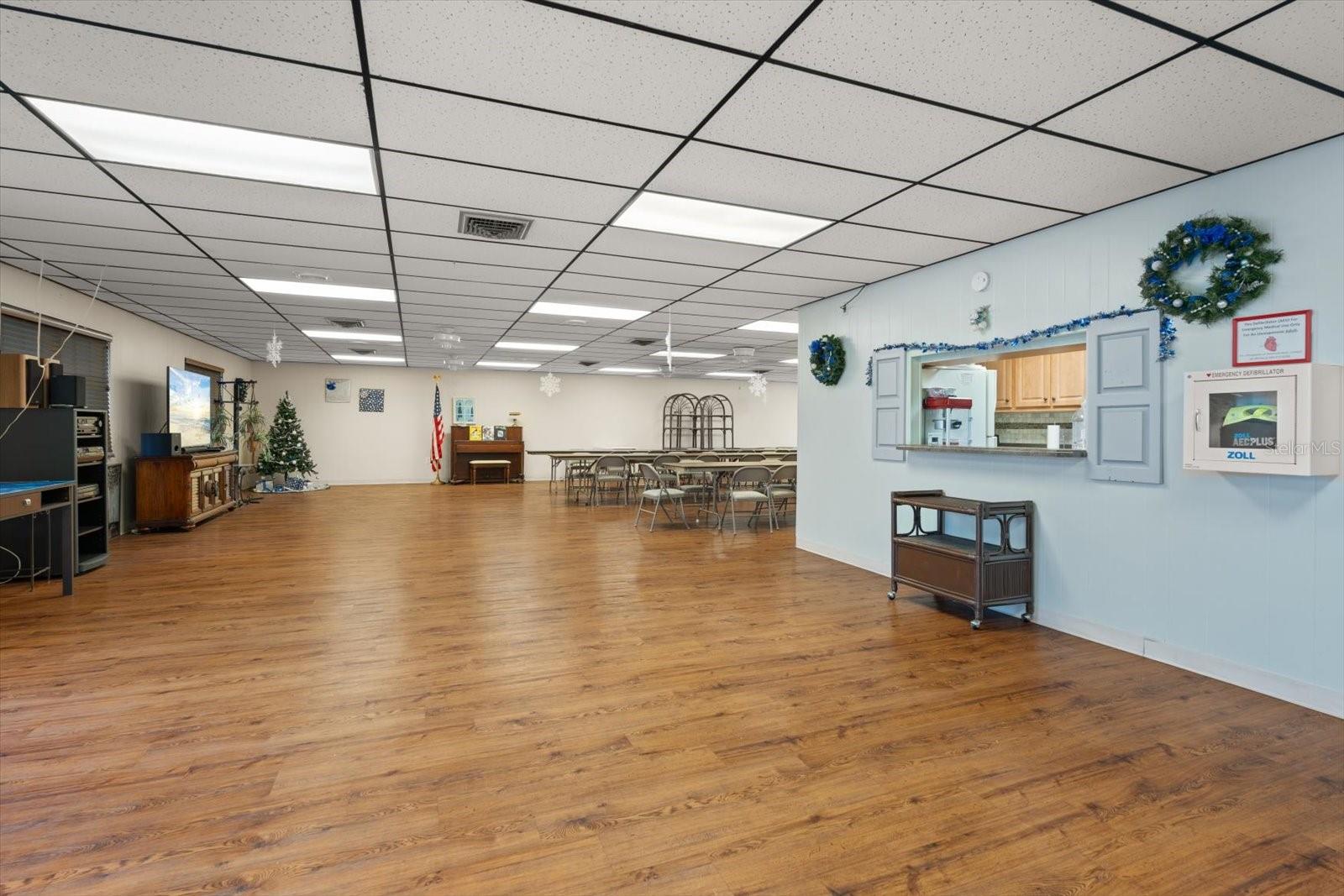 Image 39 of 48 For 305 30th Avenue W A208