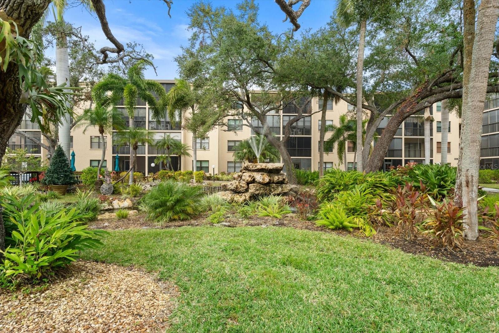 Image 45 of 48 For 305 30th Avenue W A208