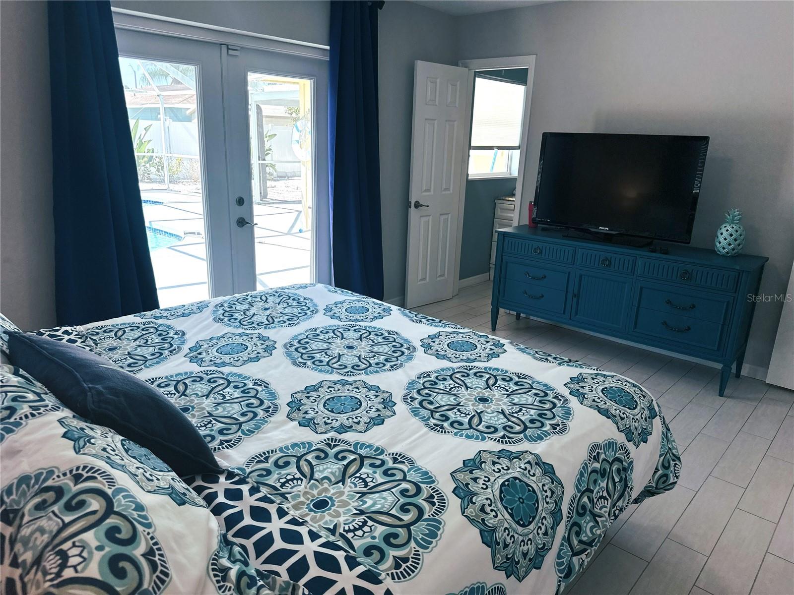 Image 11 of 22 For 2532 Constitution Boulevard