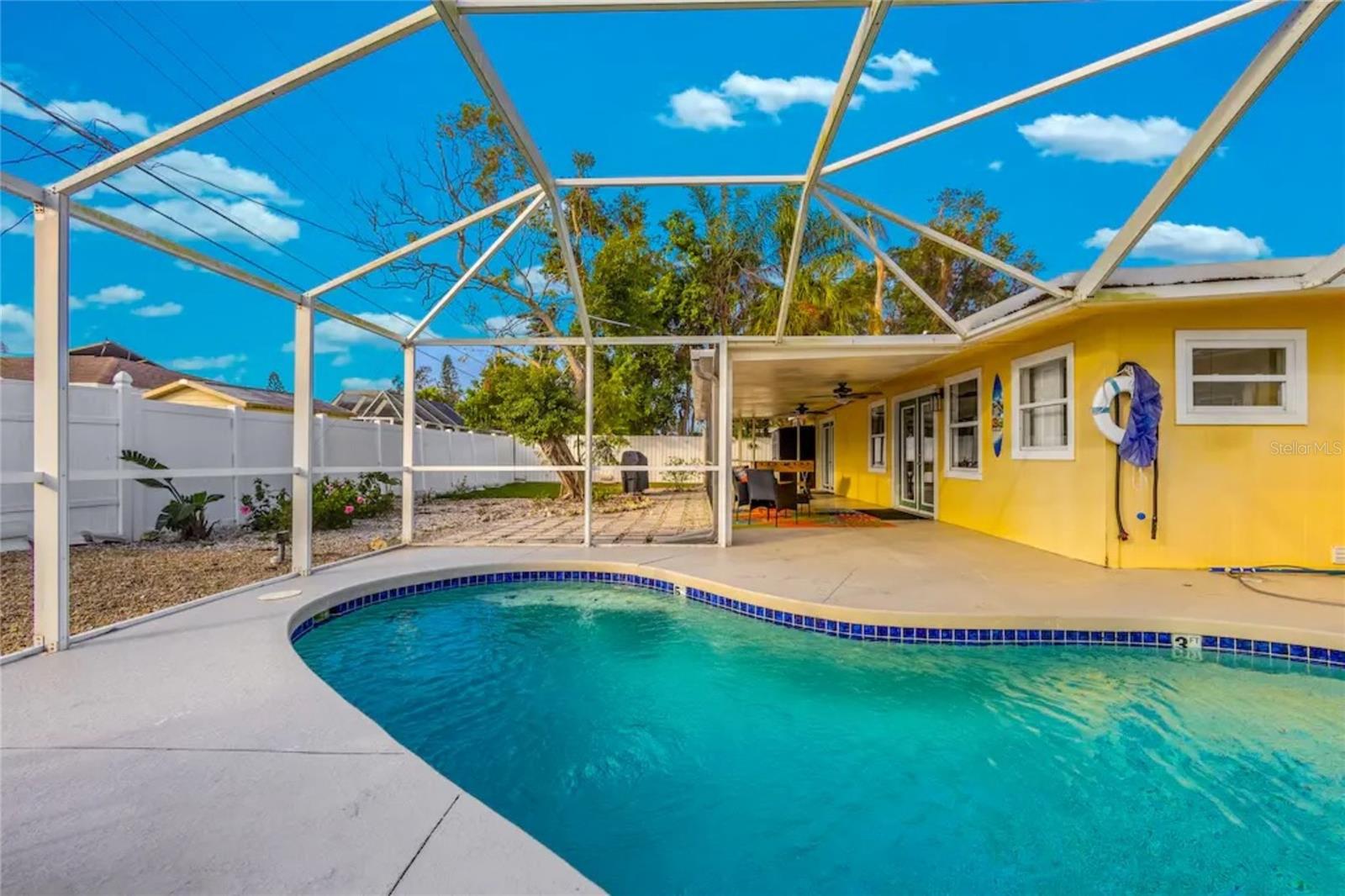 Image 3 of 22 For 2532 Constitution Boulevard