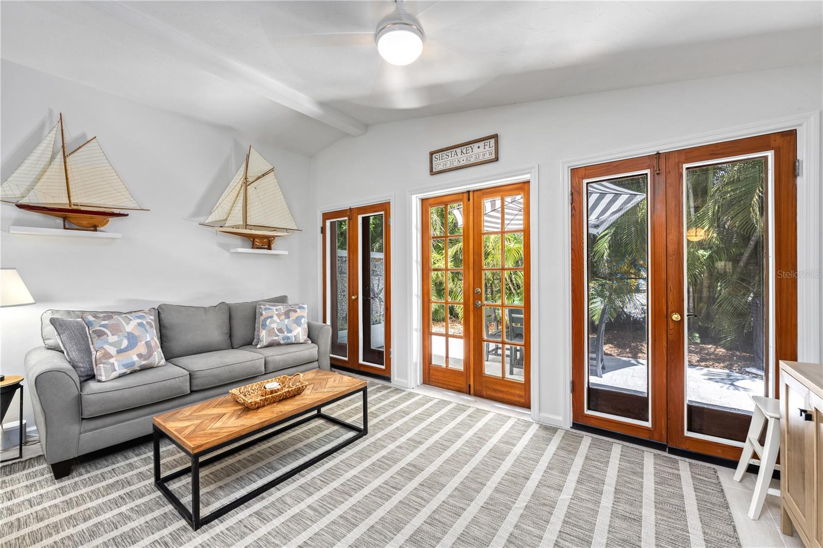 Image 16 of 43 For 3360 Higel Avenue