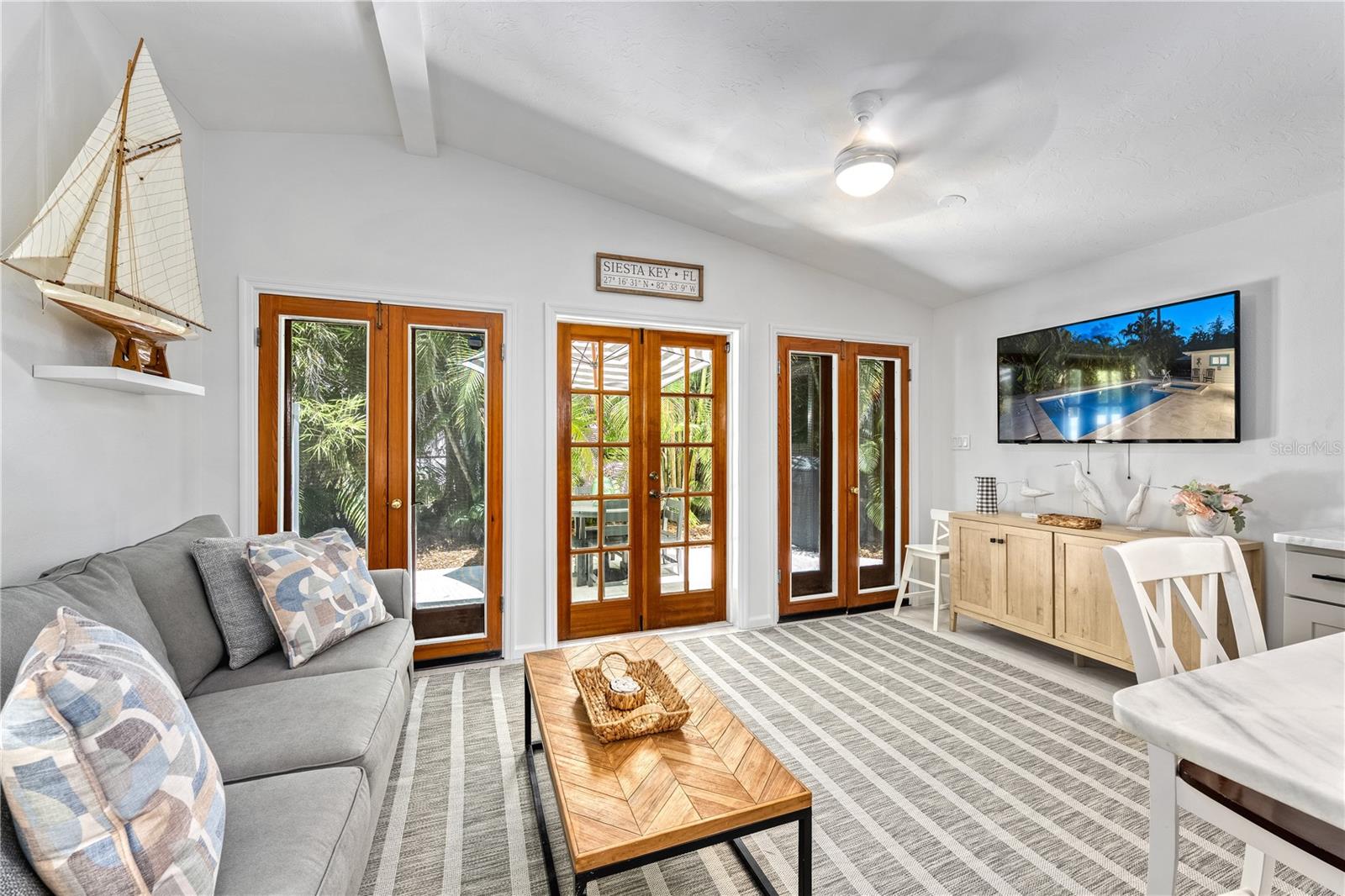 Image 17 of 43 For 3360 Higel Avenue