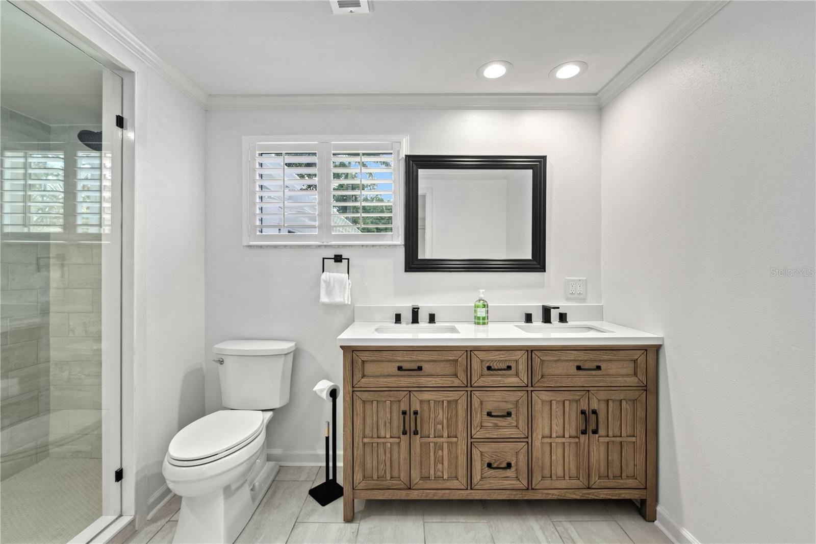 Image 24 of 43 For 3360 Higel Avenue