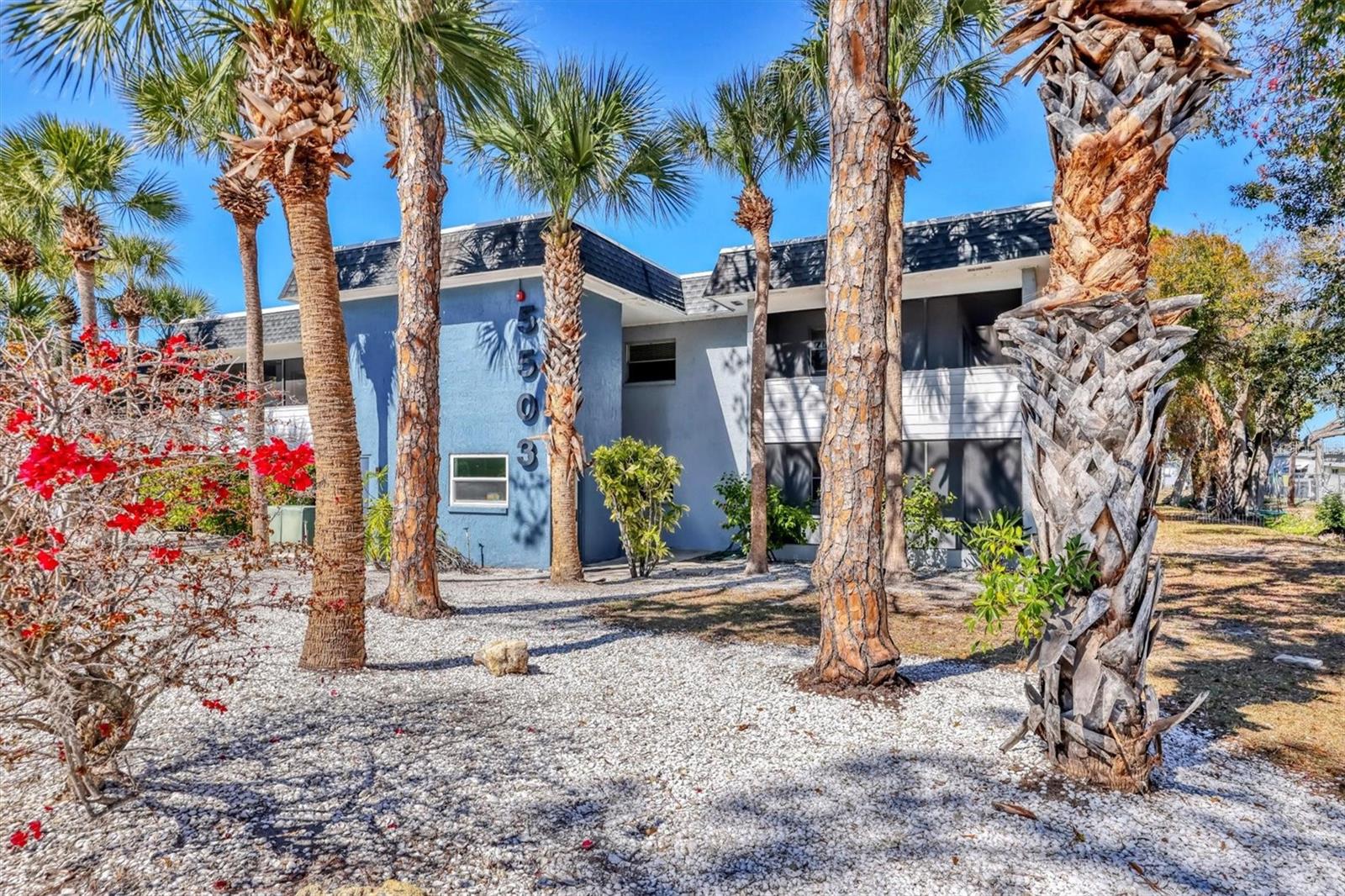 Image 2 of 31 For 5503 Fountain Lake Circle A204