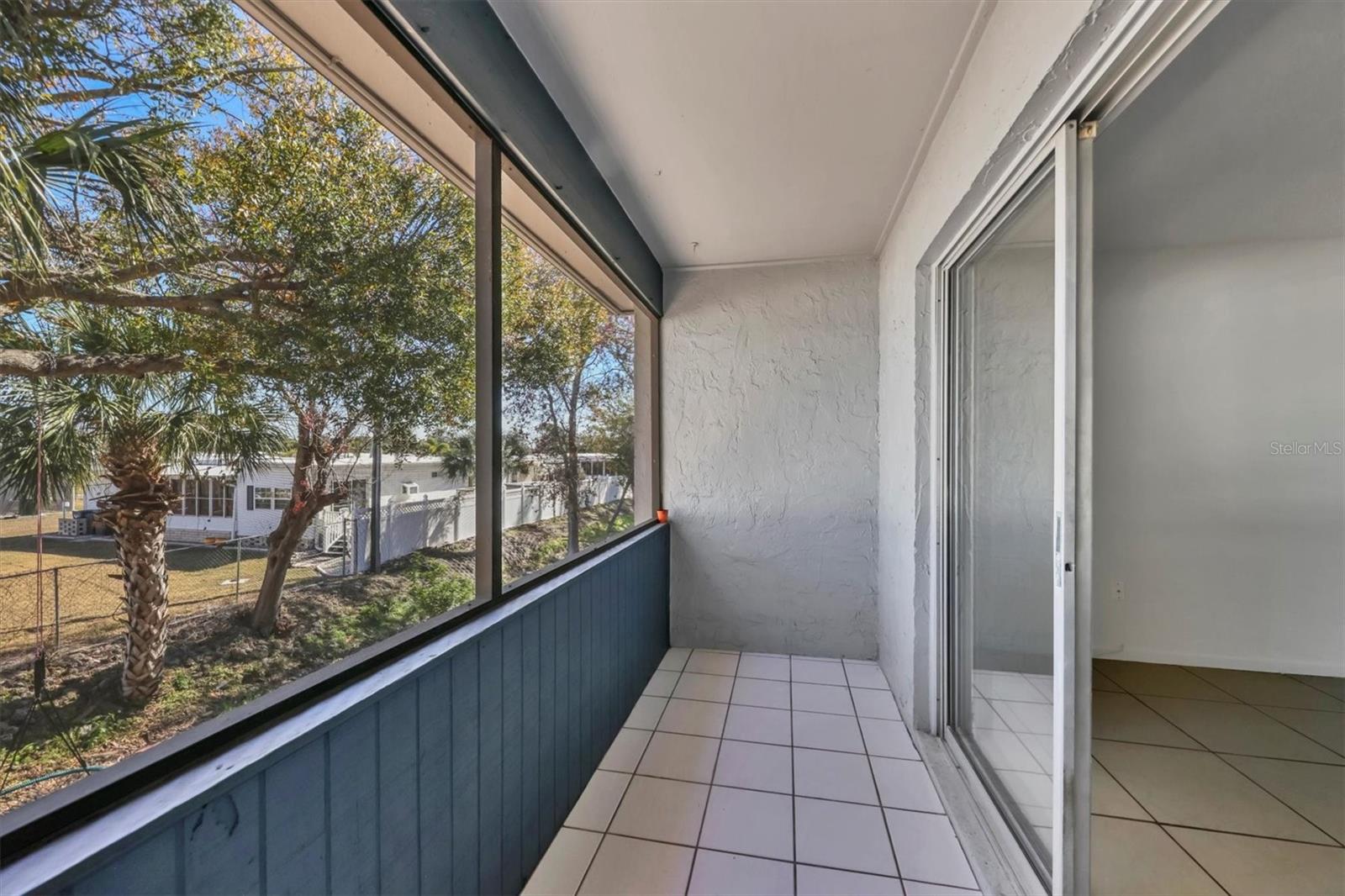 Image 21 of 31 For 5503 Fountain Lake Circle A204