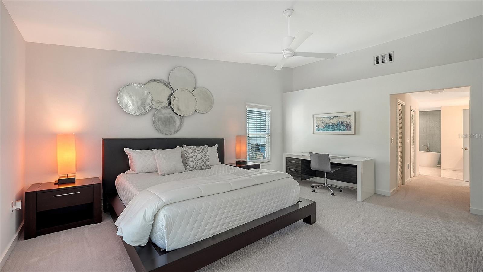 Image 21 of 50 For 6948 Stetson Street Circle