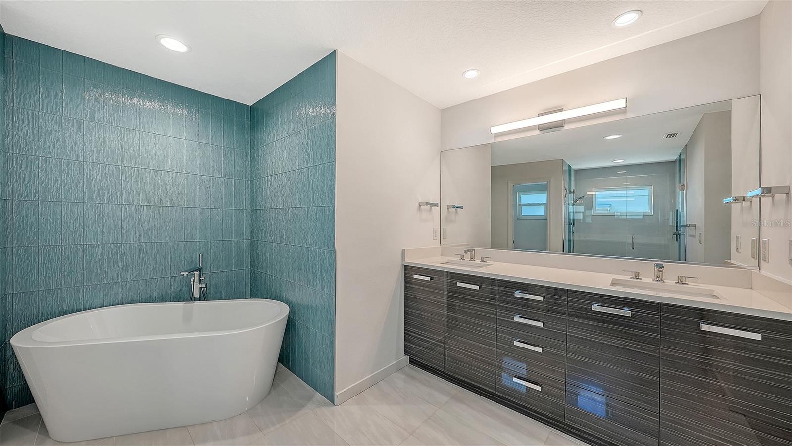 Image 25 of 50 For 6948 Stetson Street Circle