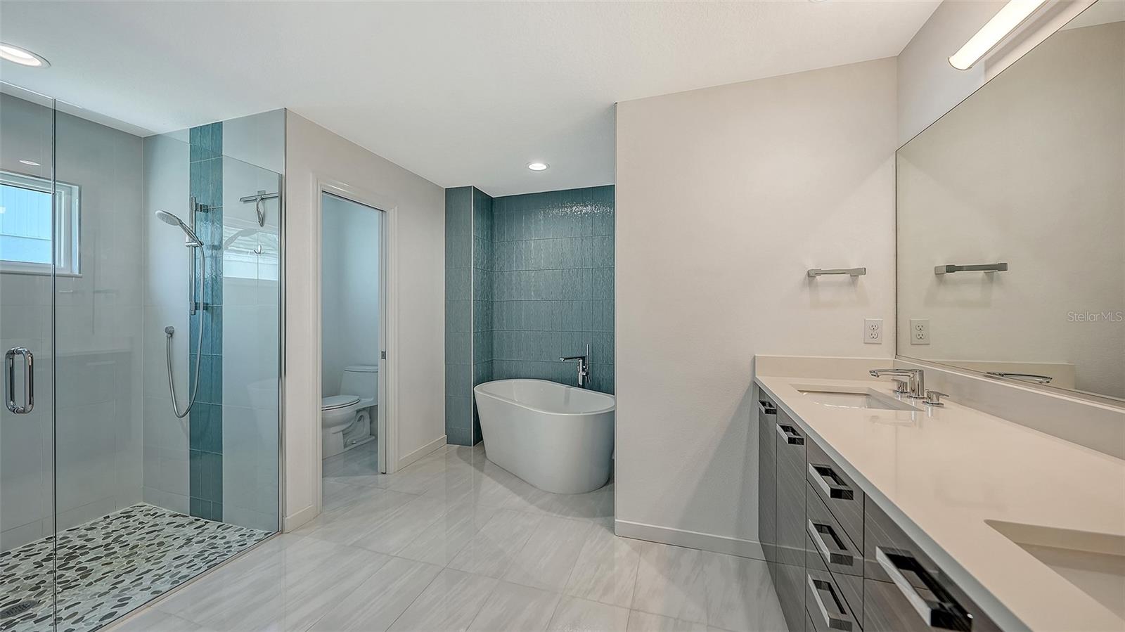 Image 26 of 50 For 6948 Stetson Street Circle