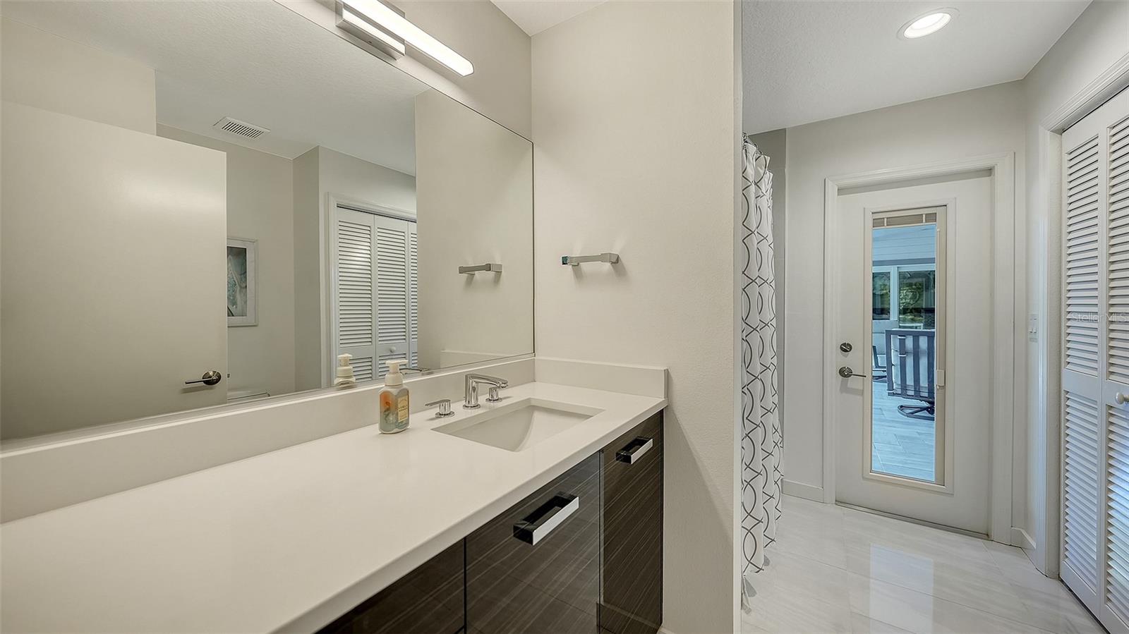 Image 31 of 50 For 6948 Stetson Street Circle