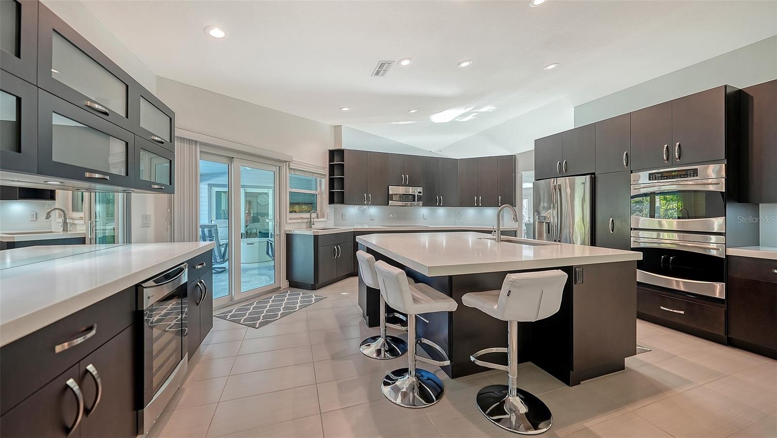 Image 8 of 50 For 6948 Stetson Street Circle