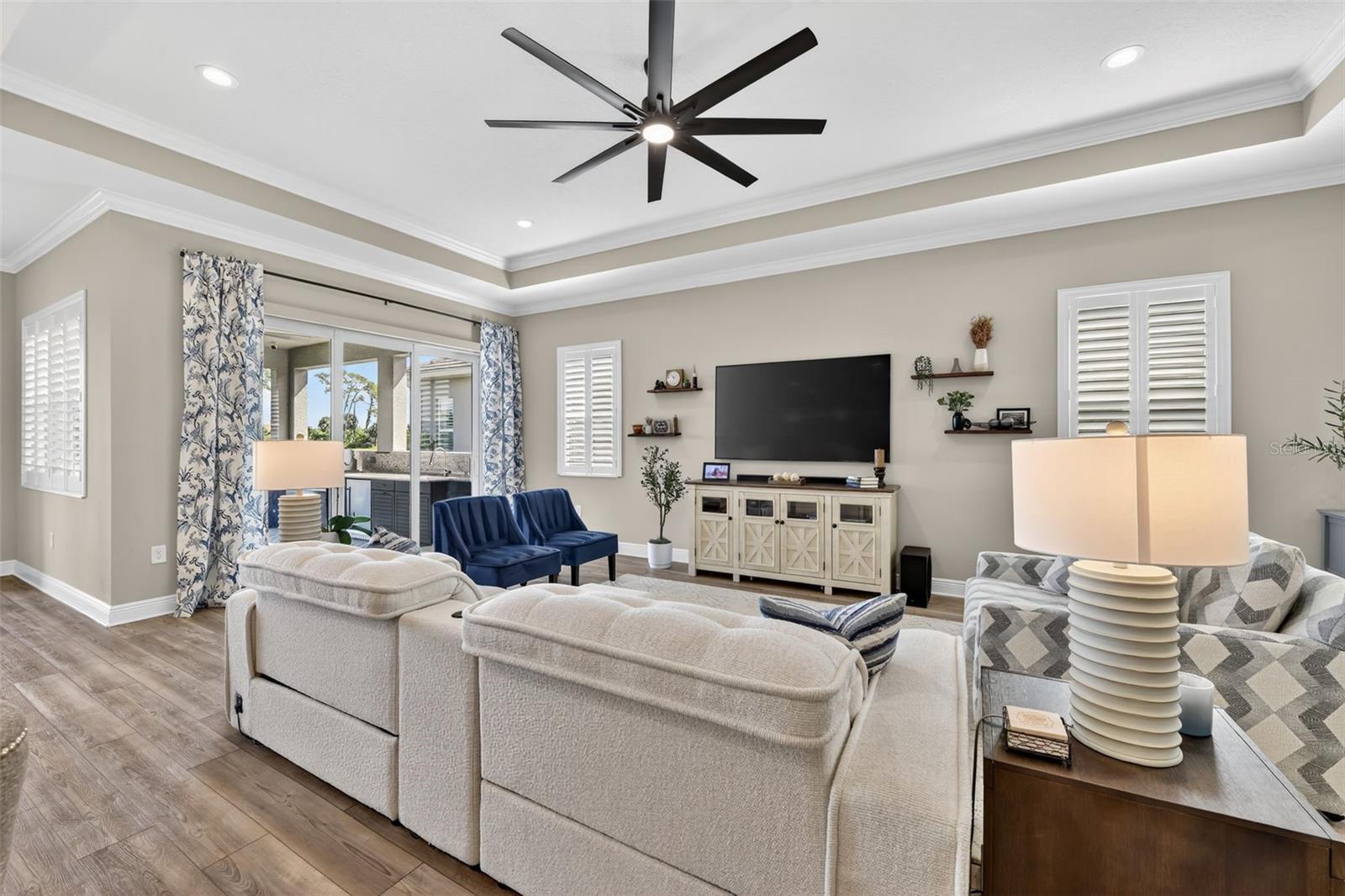 Image 14 of 95 For 10253 Canaveral Circle