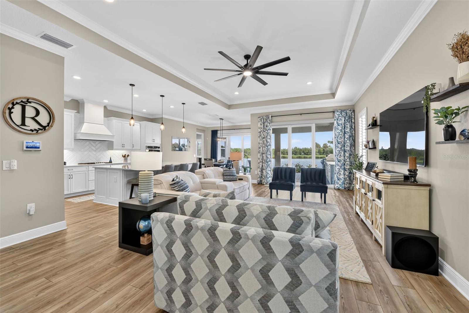 Image 15 of 95 For 10253 Canaveral Circle