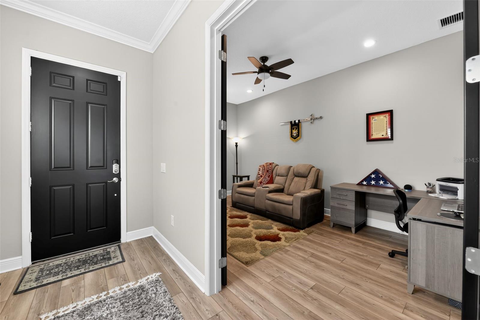 Image 17 of 95 For 10253 Canaveral Circle