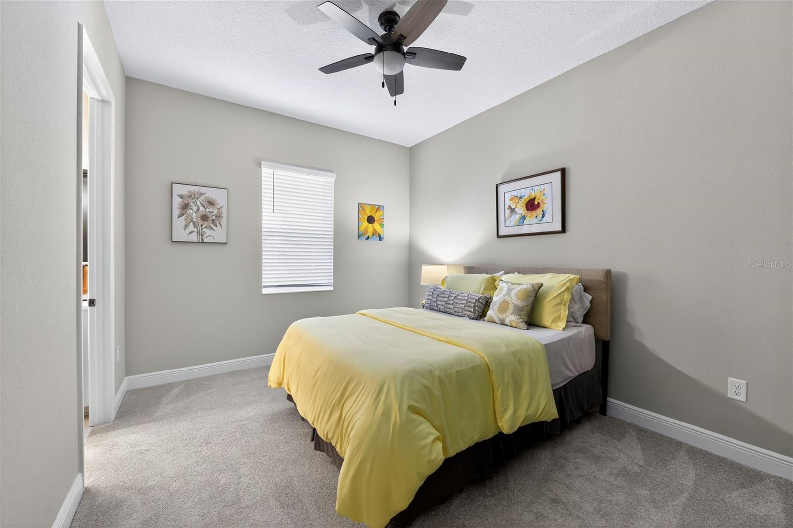 Image 22 of 95 For 10253 Canaveral Circle