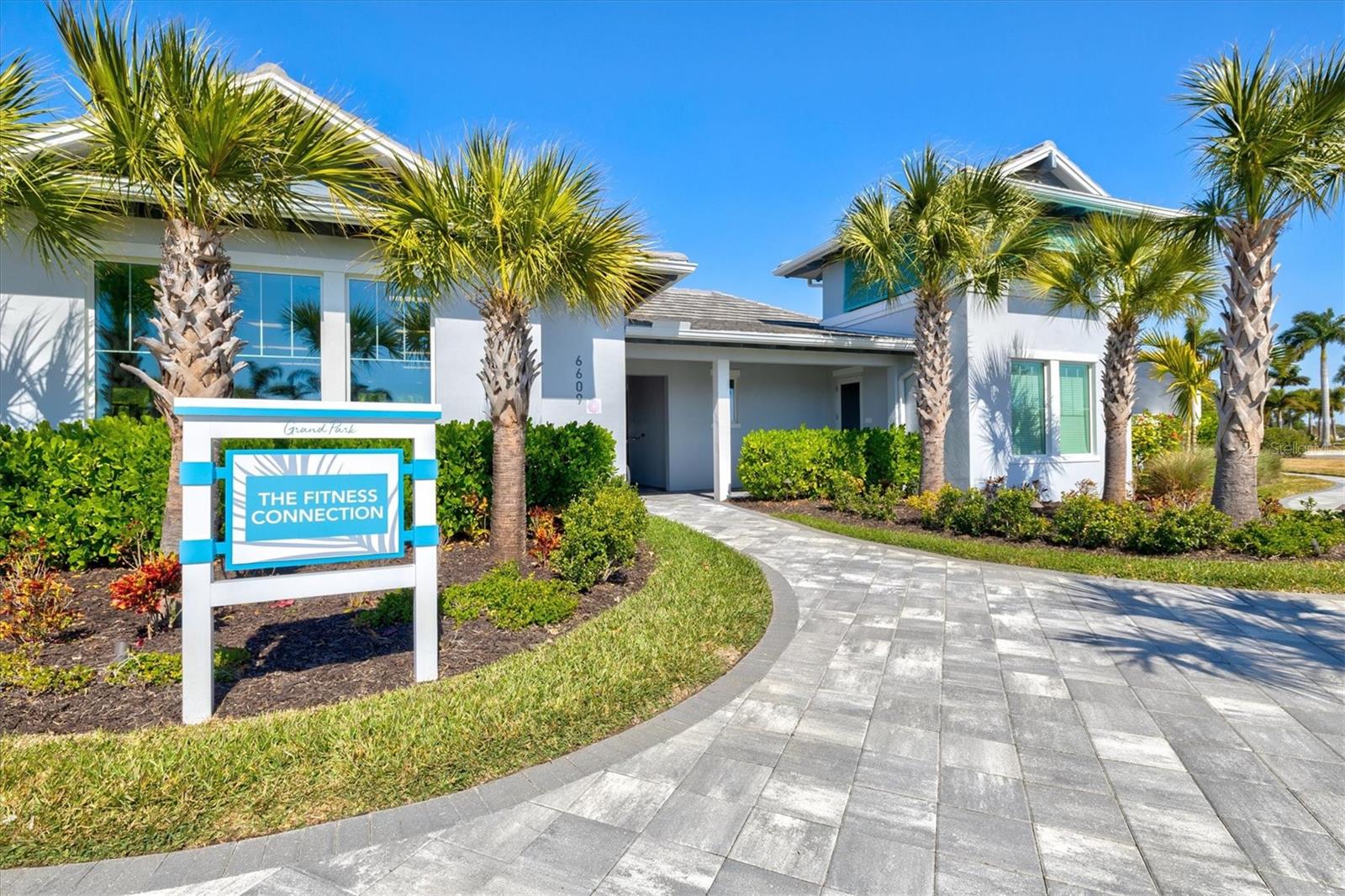 Image 67 of 95 For 10253 Canaveral Circle