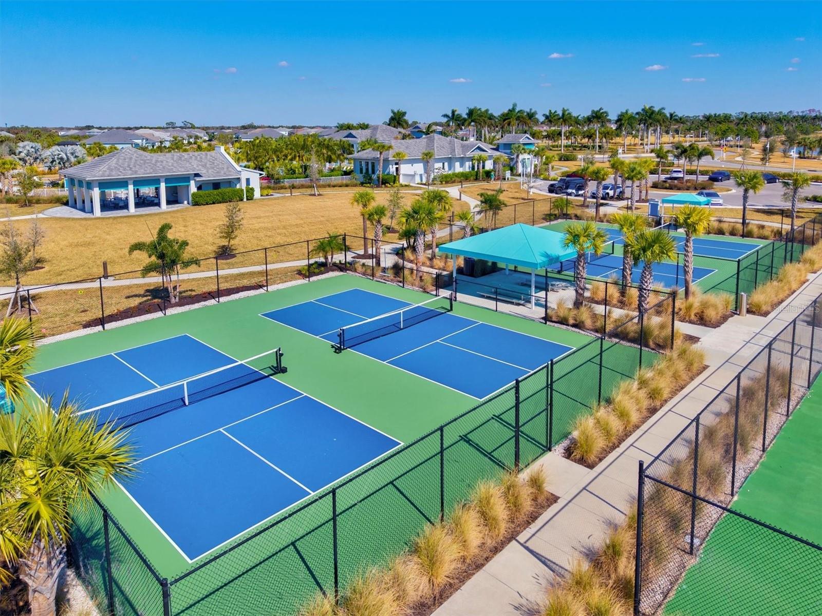 Image 72 of 95 For 10253 Canaveral Circle