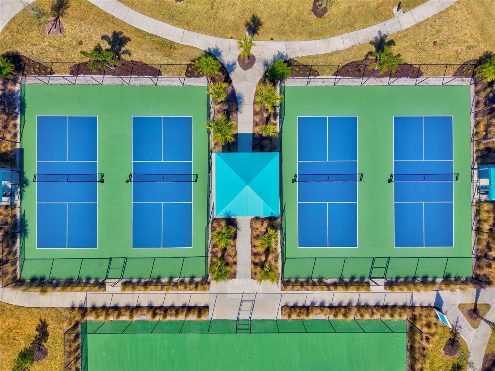 Image 73 of 95 For 10253 Canaveral Circle