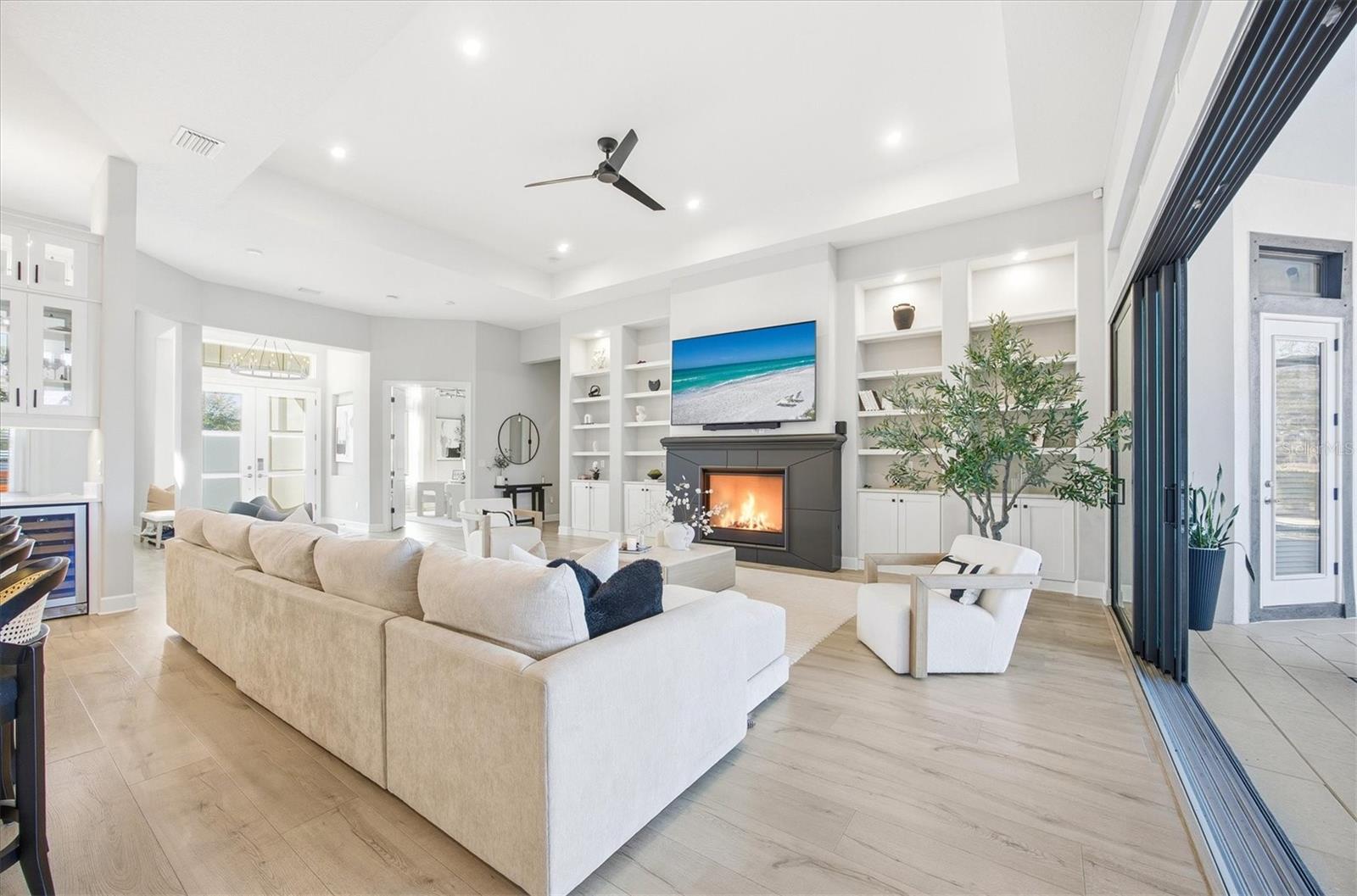 Image 16 of 100 For 15013 Montello Way