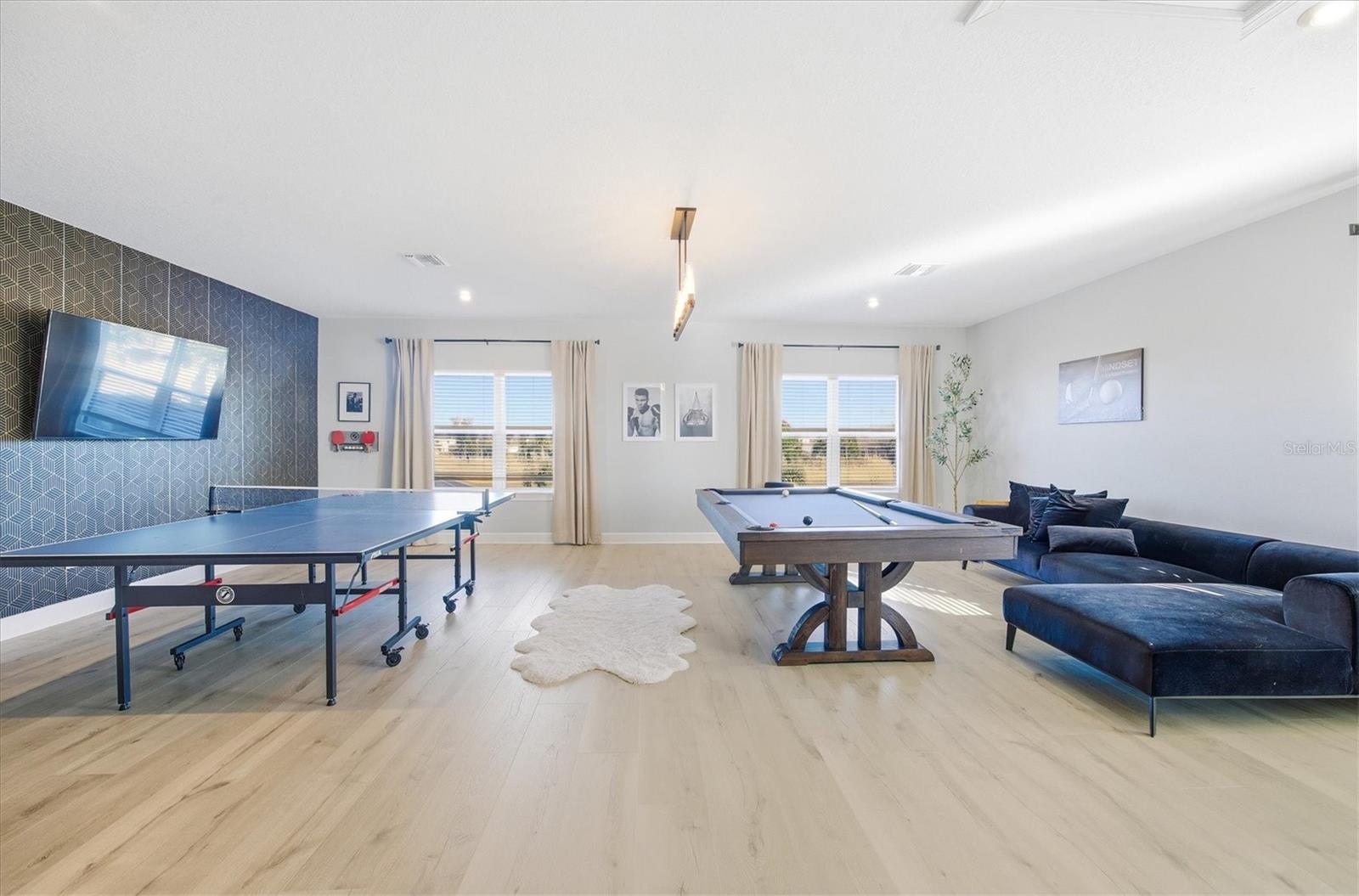 Image 39 of 100 For 15013 Montello Way