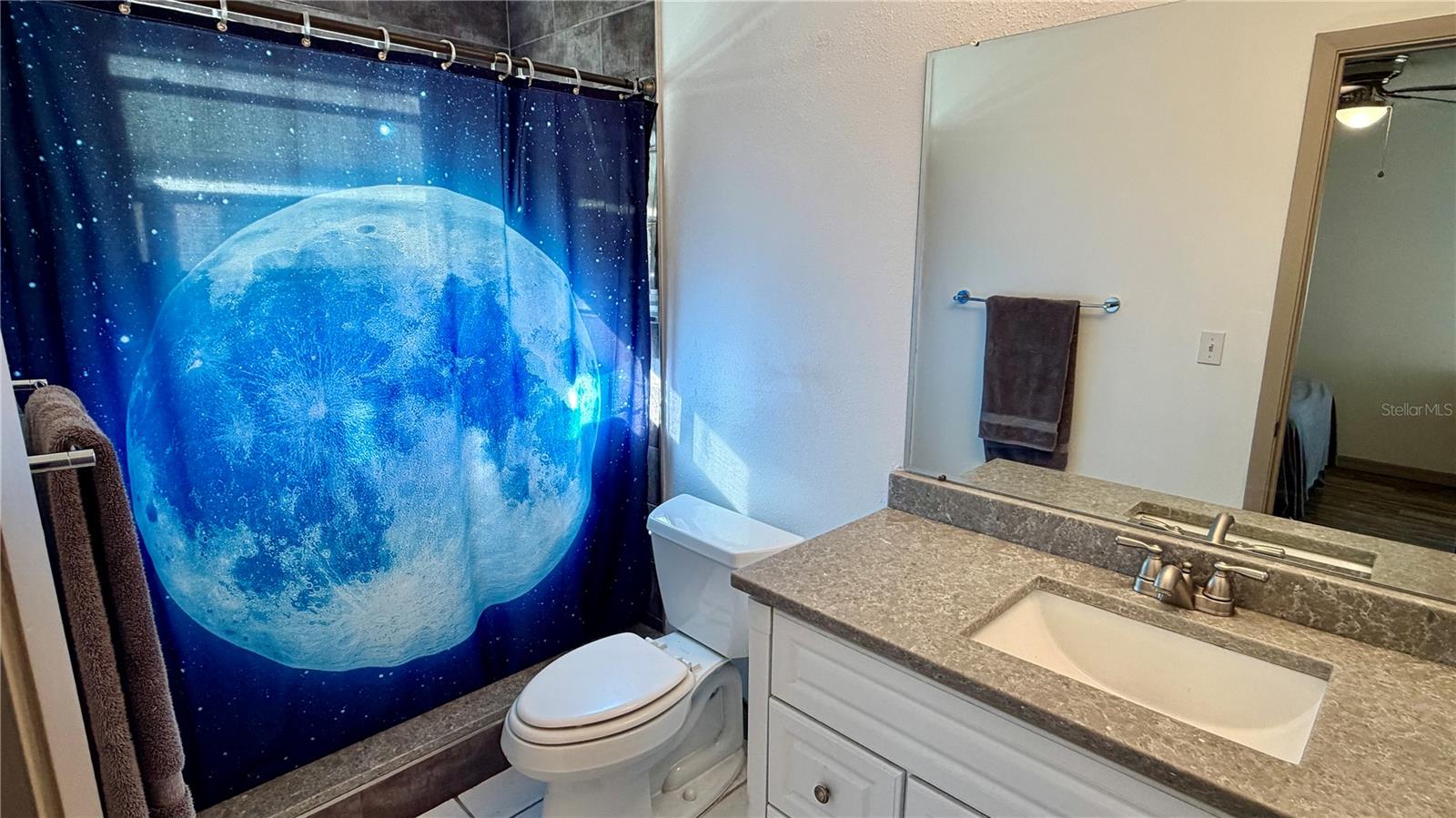 Listing photo id 12 for 3364 Ramblewood Way 12