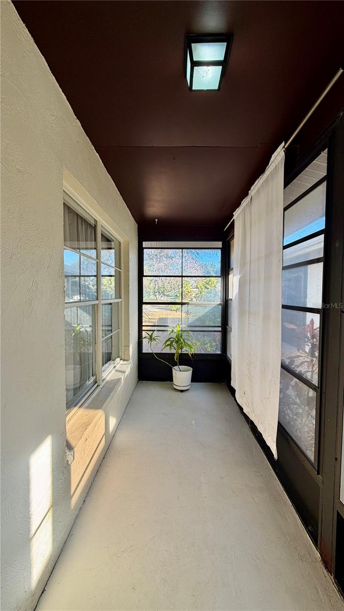 Listing photo id 18 for 3364 Ramblewood Way 12