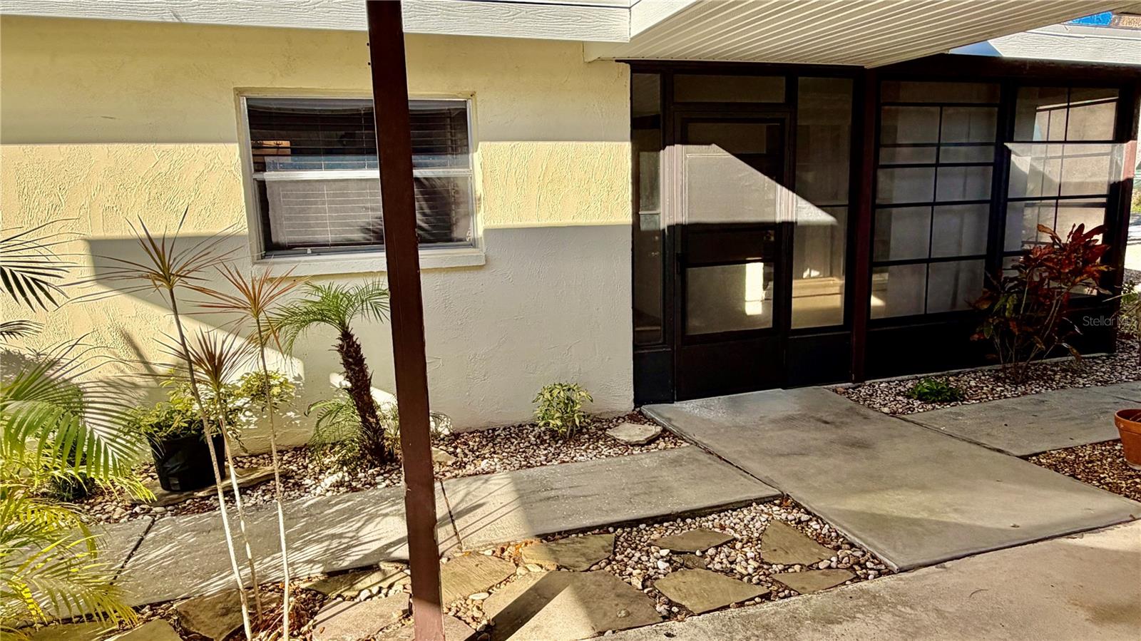 Listing photo id 21 for 3364 Ramblewood Way 12