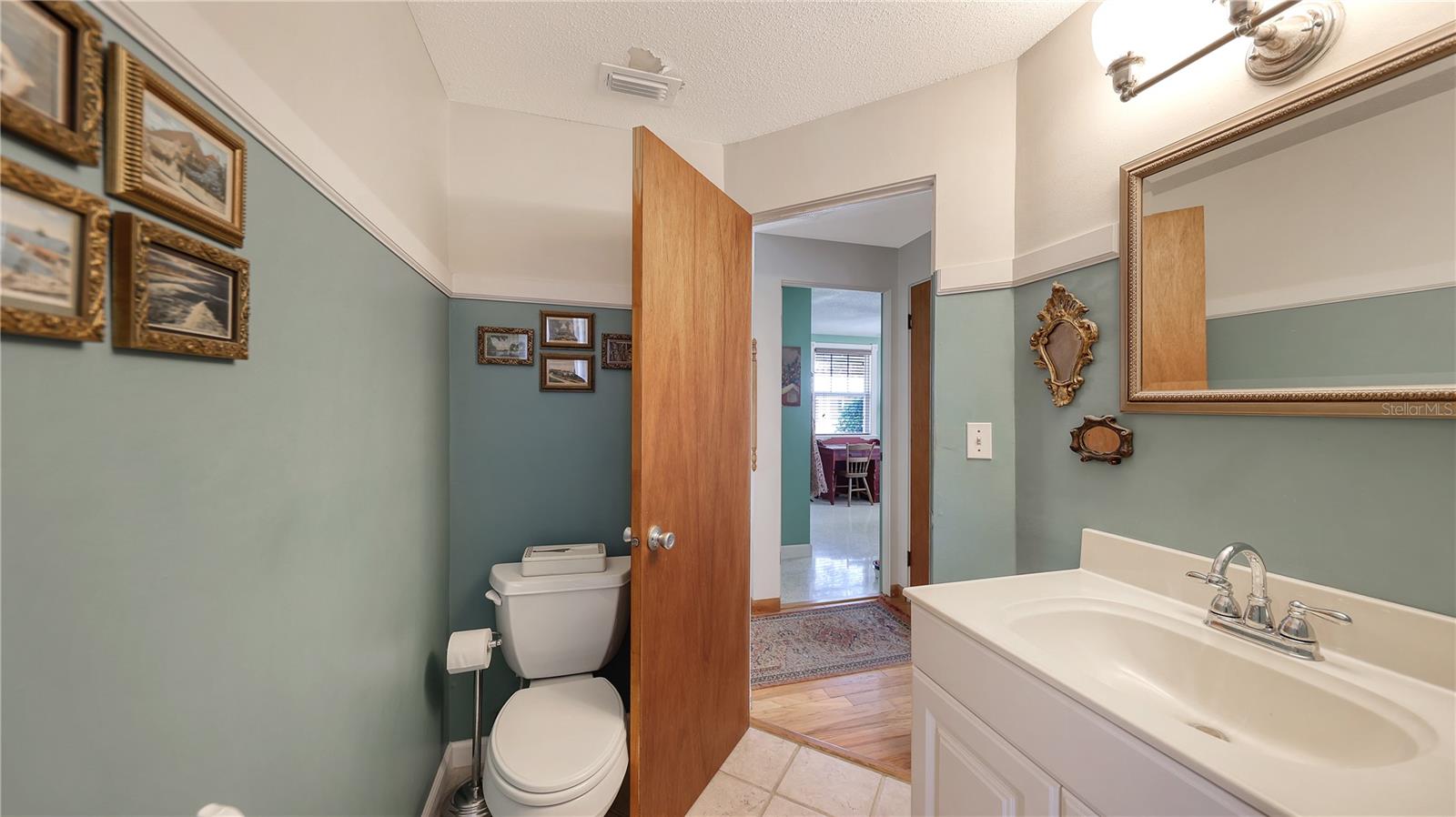 Image 18 of 27 For 5343 Barbarossa Avenue