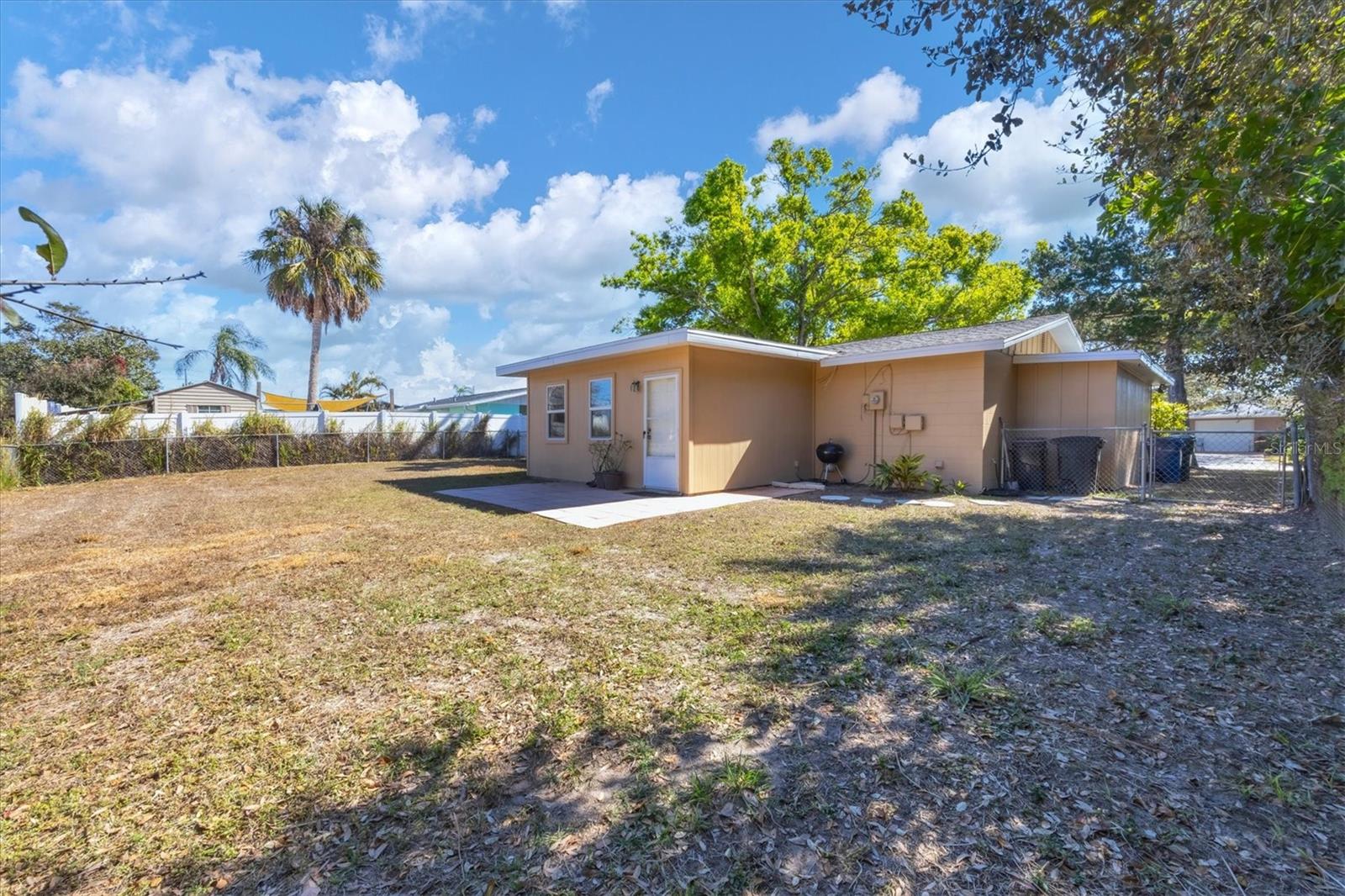 Image 22 of 30 For 5135 Brookmeade Drive