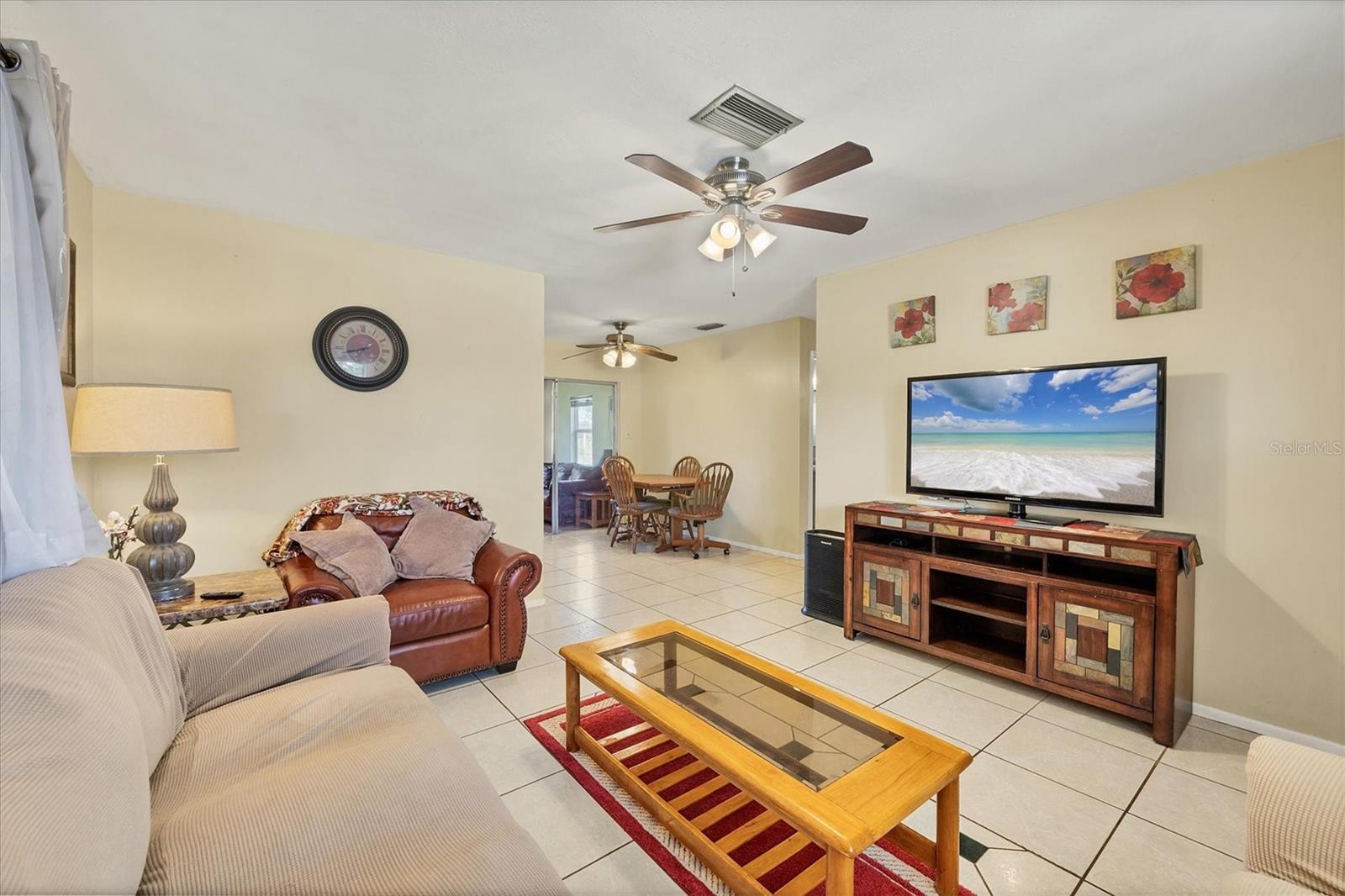 Image 4 of 30 For 5135 Brookmeade Drive