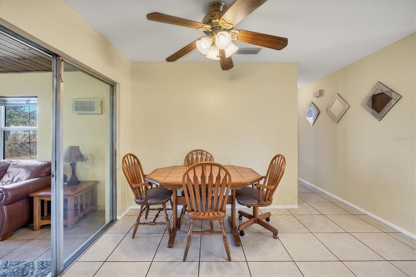 Image 6 of 30 For 5135 Brookmeade Drive