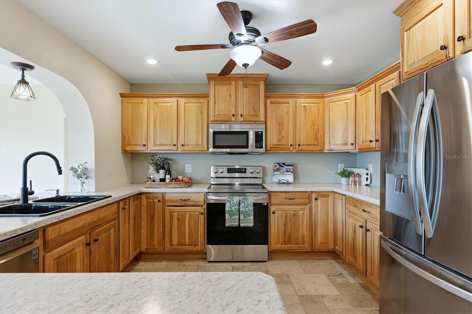 Image 20 of 79 For 6007 9th Avenue W