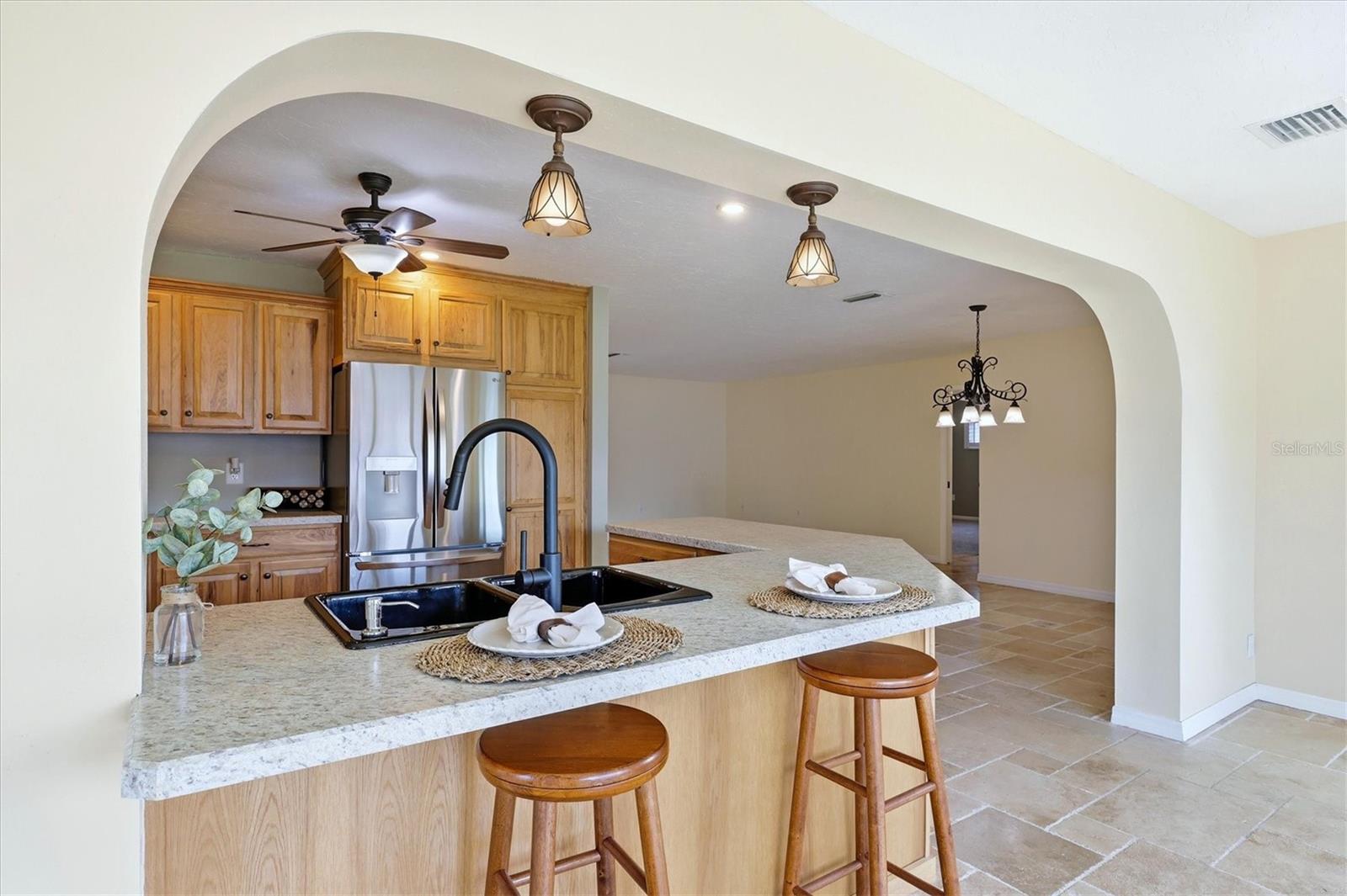 Image 22 of 79 For 6007 9th Avenue W