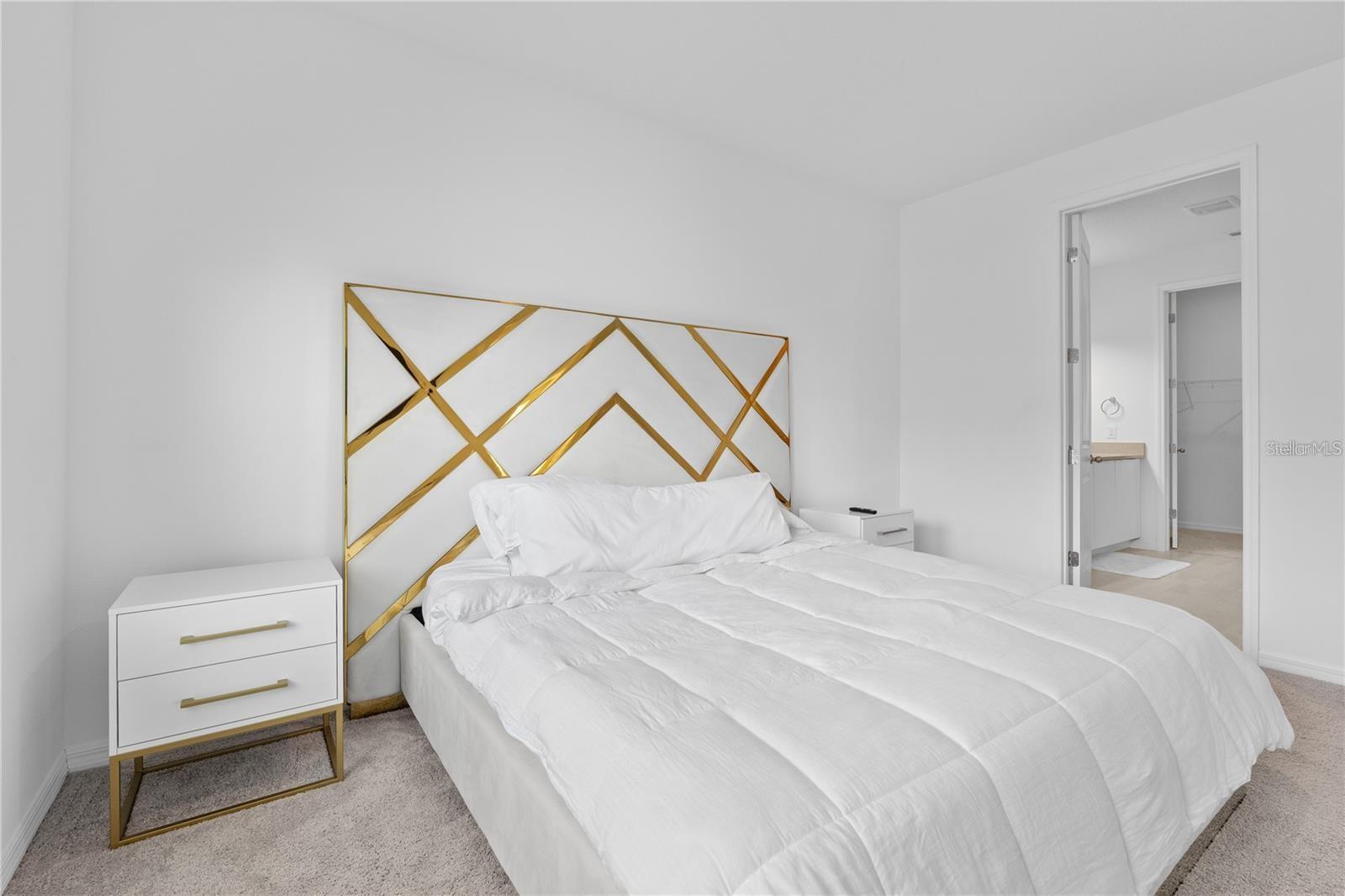 Image 27 of 37 For 2375 Lancashire Street