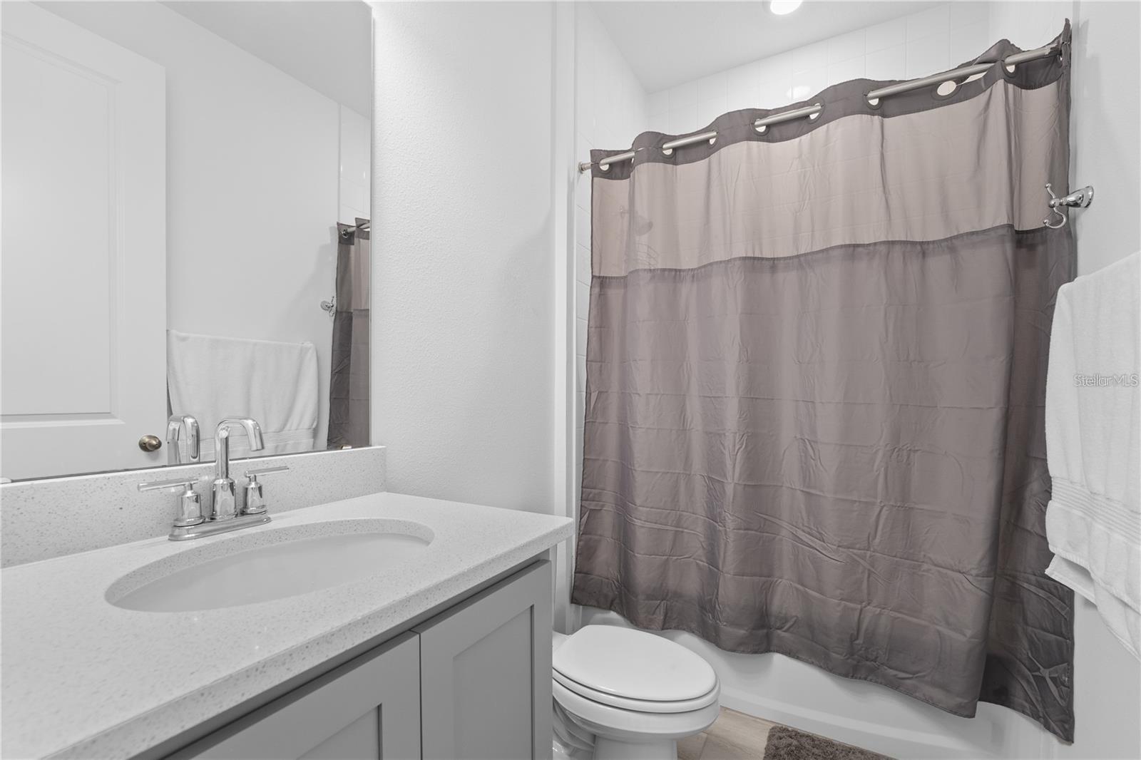 Image 35 of 37 For 2375 Lancashire Street