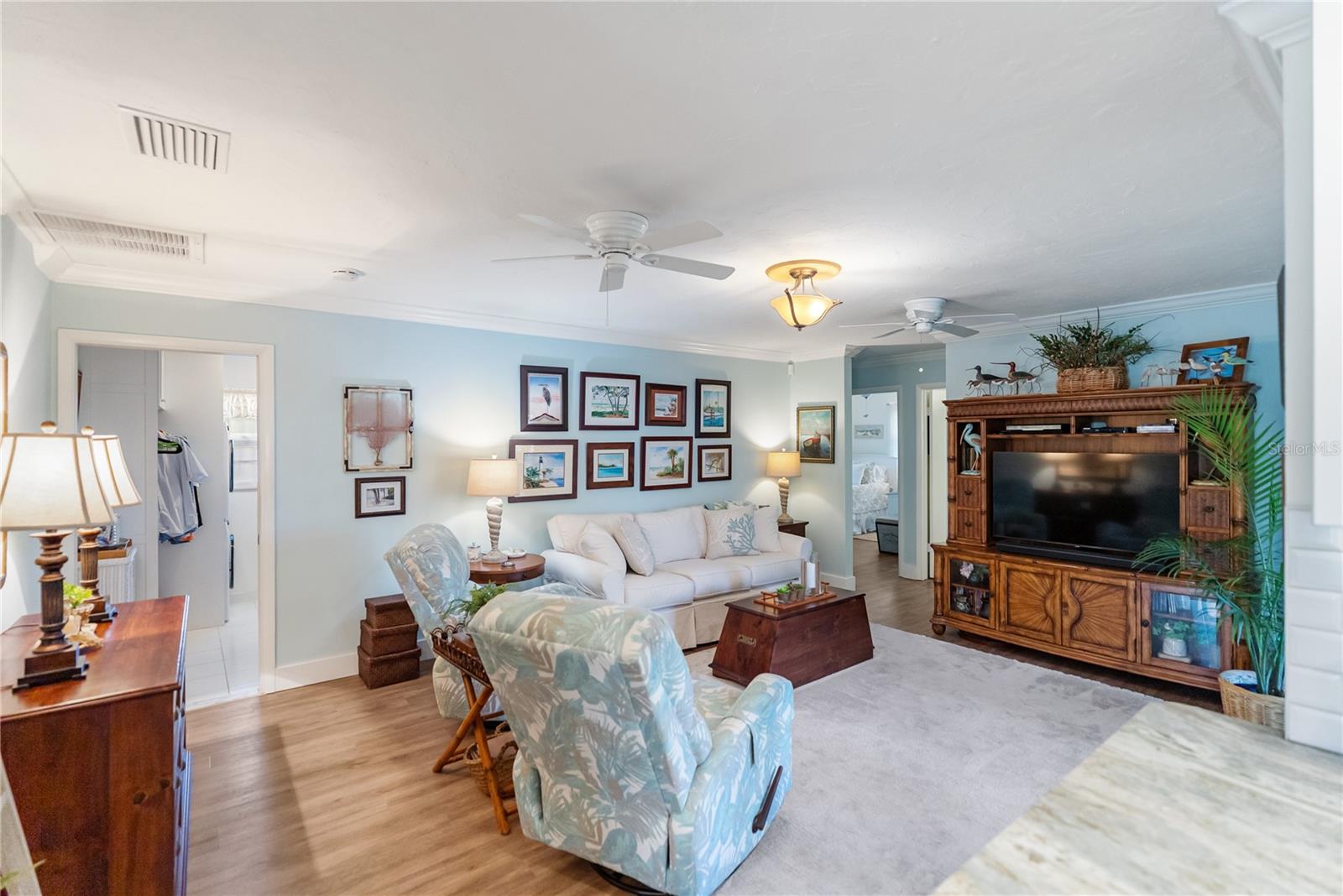 Image 18 of 67 For 7208 Pointe West Boulevard