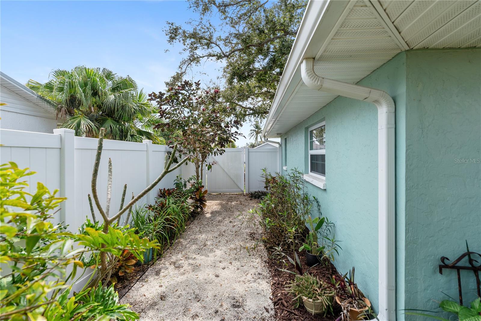 Image 49 of 67 For 7208 Pointe West Boulevard