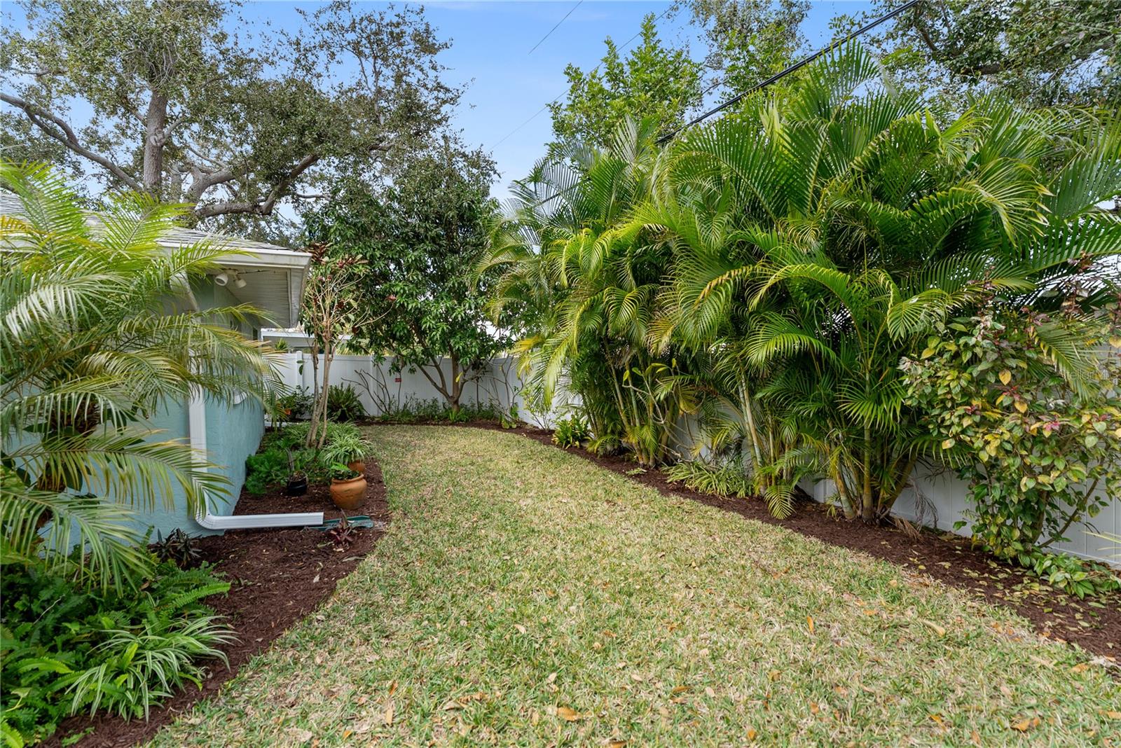 Image 50 of 67 For 7208 Pointe West Boulevard