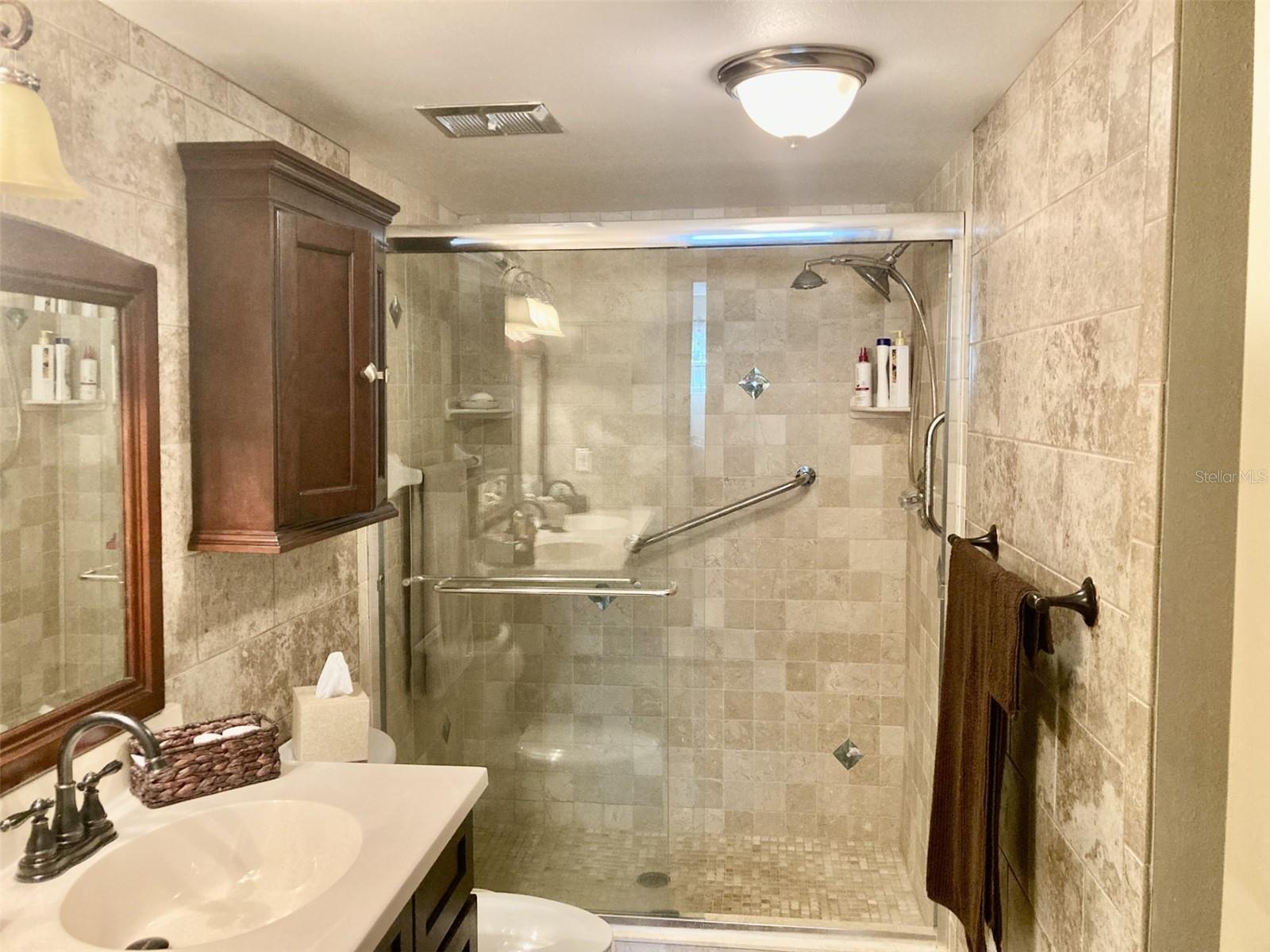 Image 13 of 40 For 6002 Oak Creek Lane 1925