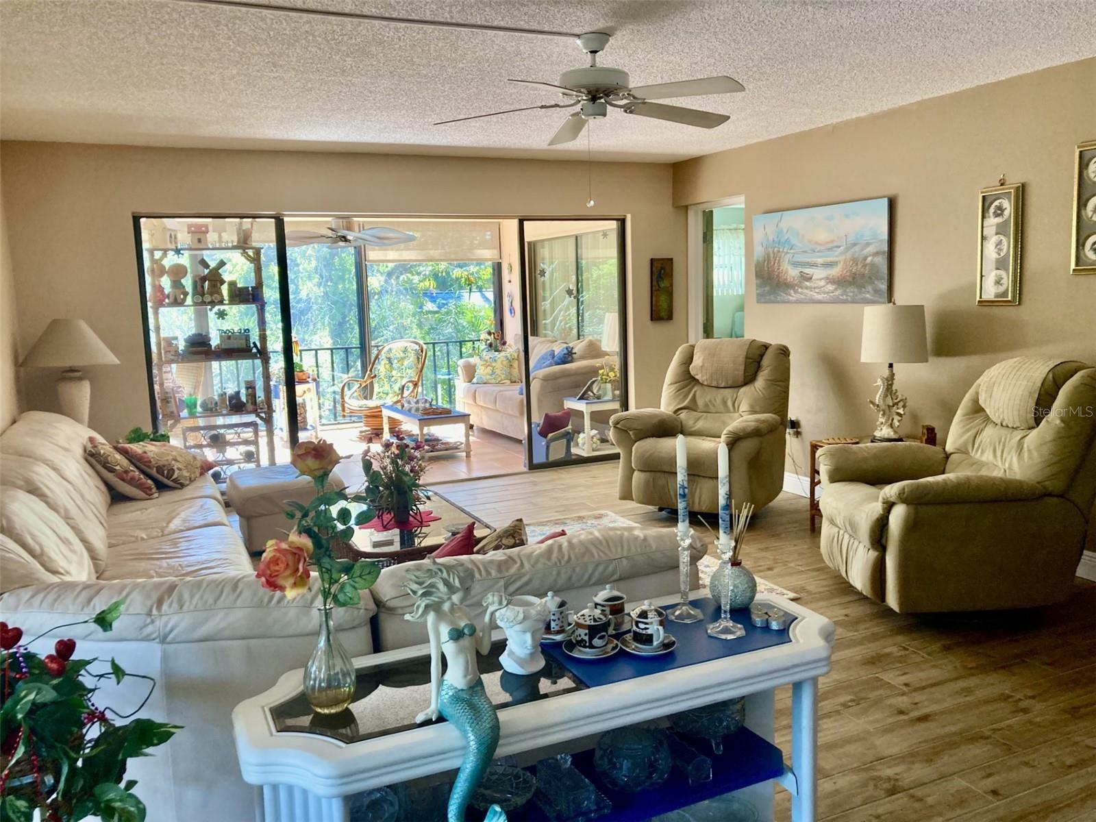 Image 3 of 40 For 6002 Oak Creek Lane 1925