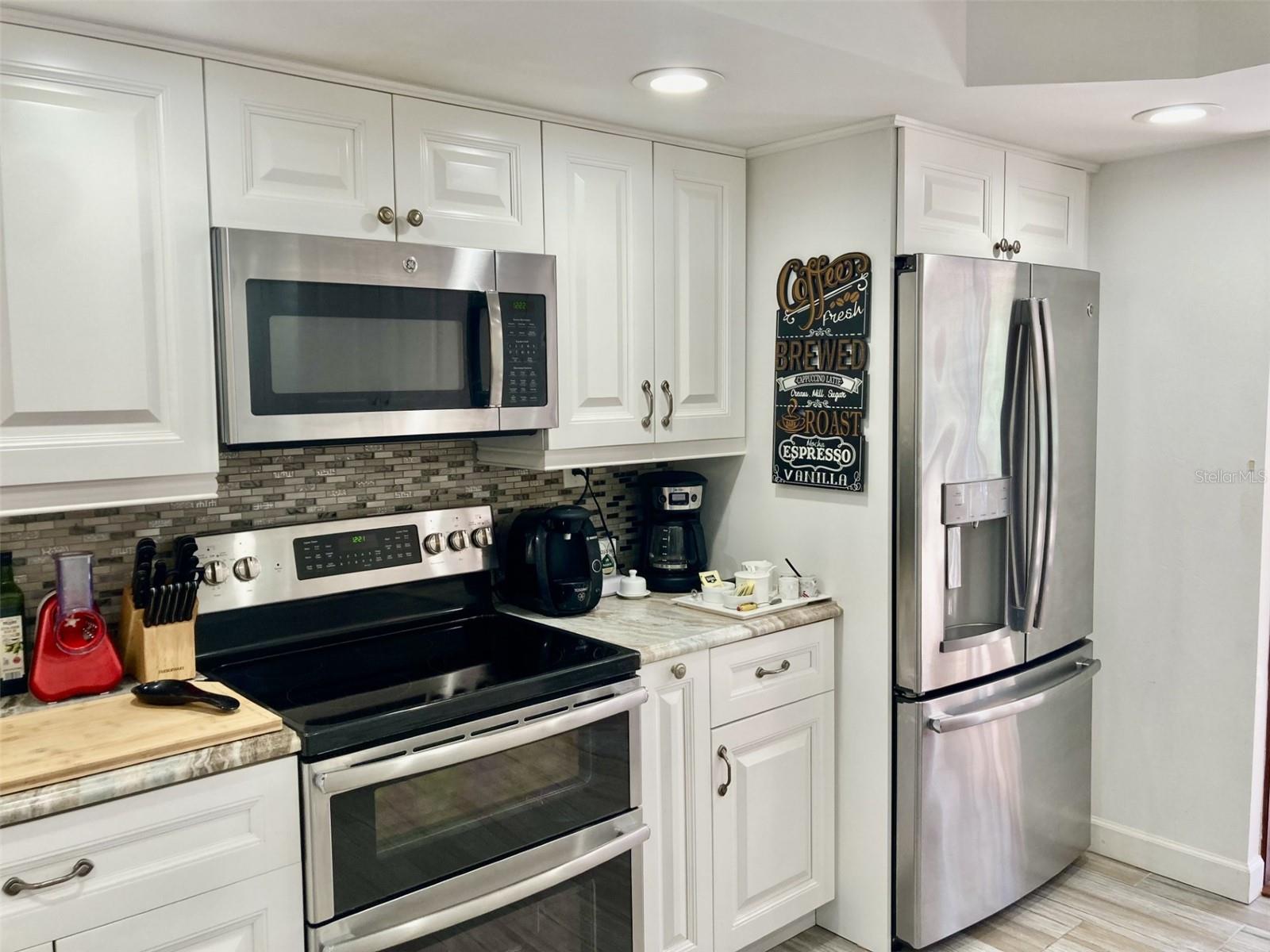 Image 8 of 40 For 6002 Oak Creek Lane 1925