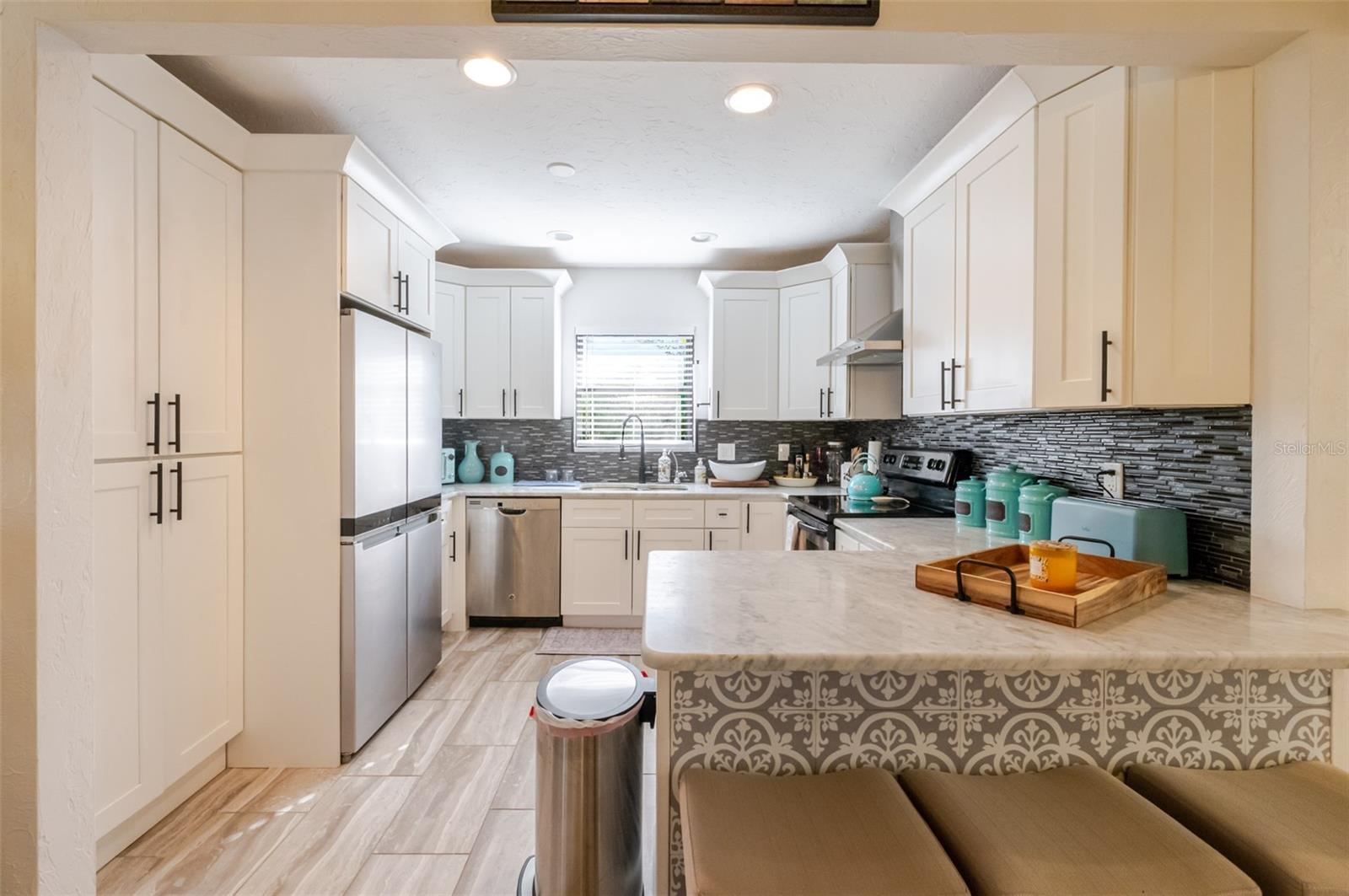 Image 17 of 51 For 4925 Remington Drive