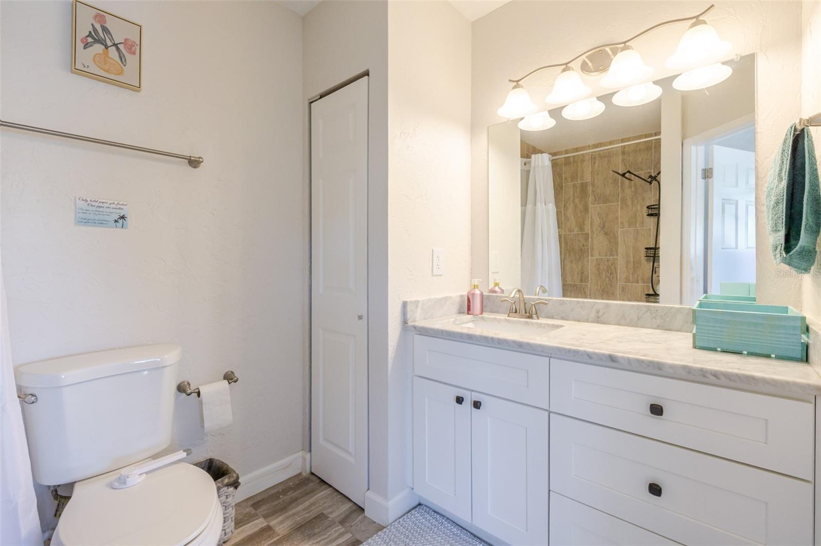 Image 33 of 51 For 4925 Remington Drive