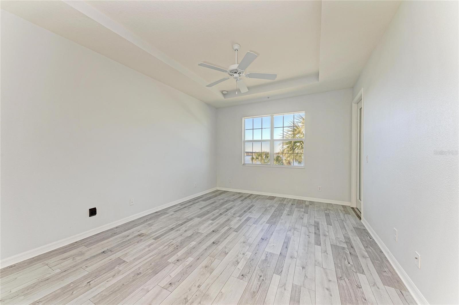 Image 30 of 68 For 1246 Riverscape Street