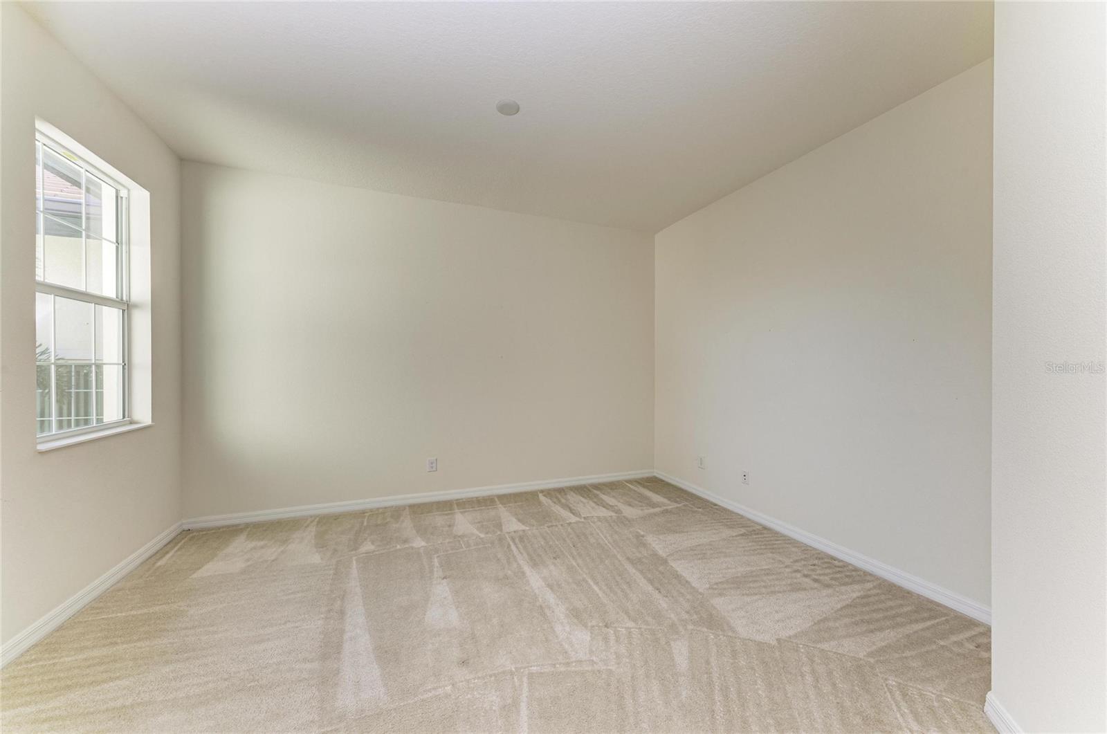 Image 36 of 68 For 1246 Riverscape Street