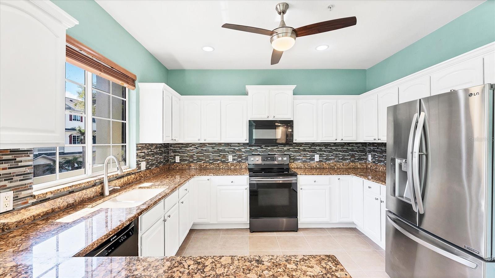 Image 22 of 56 For 3324 10th Lane