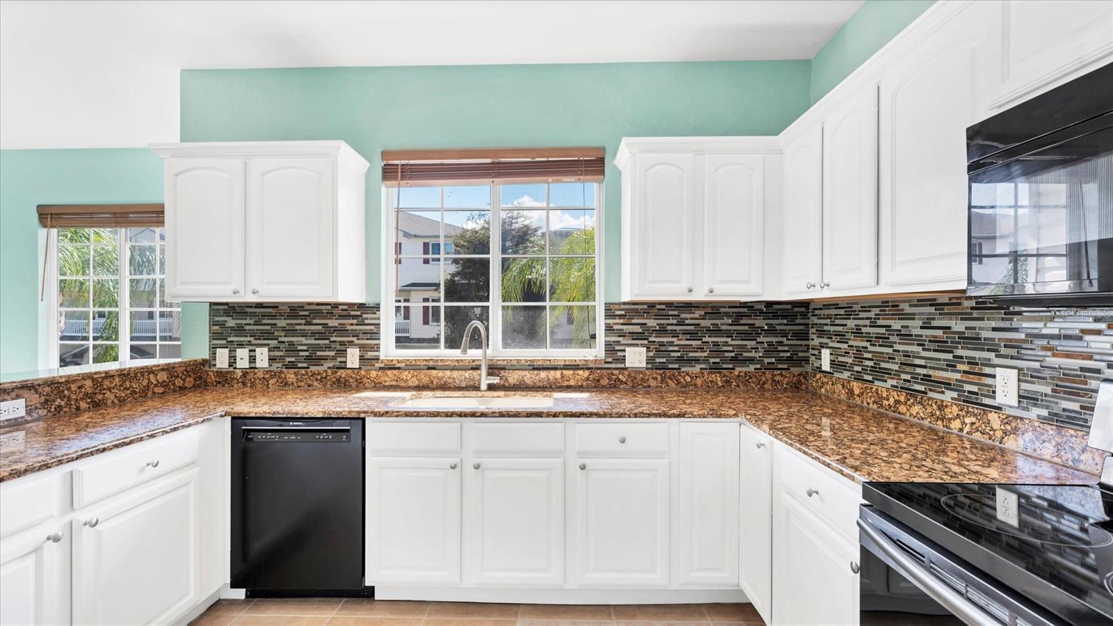 Image 23 of 56 For 3324 10th Lane