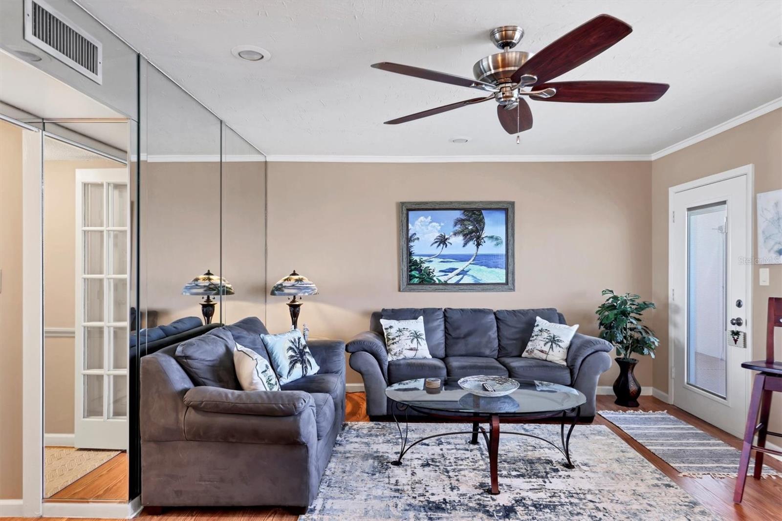 Image 7 of 36 For 761 John Ringling Boulevard 34