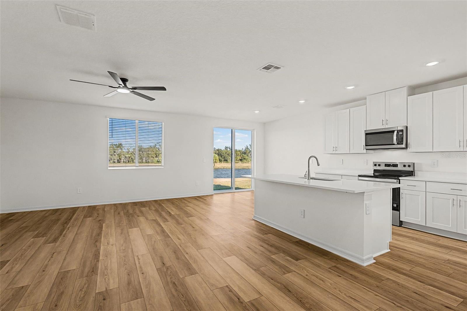 Image 4 of 72 For 7612 Satterfield Terrace