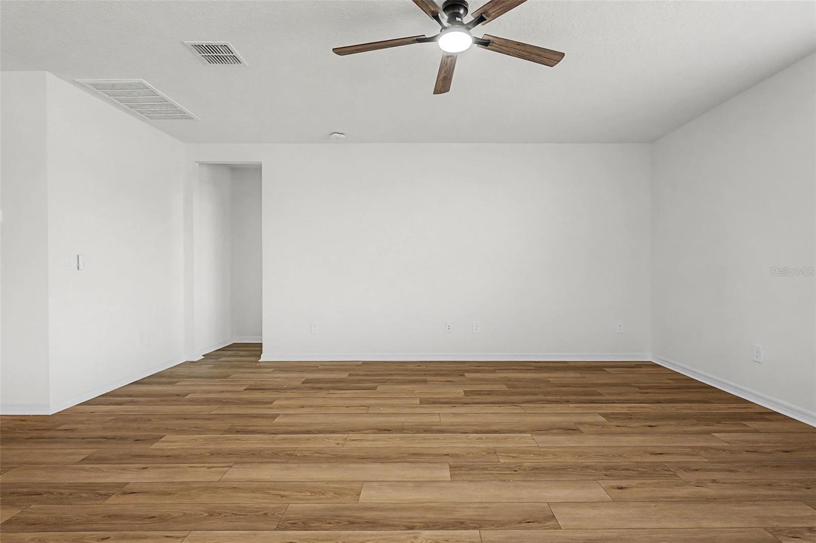 Image 8 of 72 For 7612 Satterfield Terrace